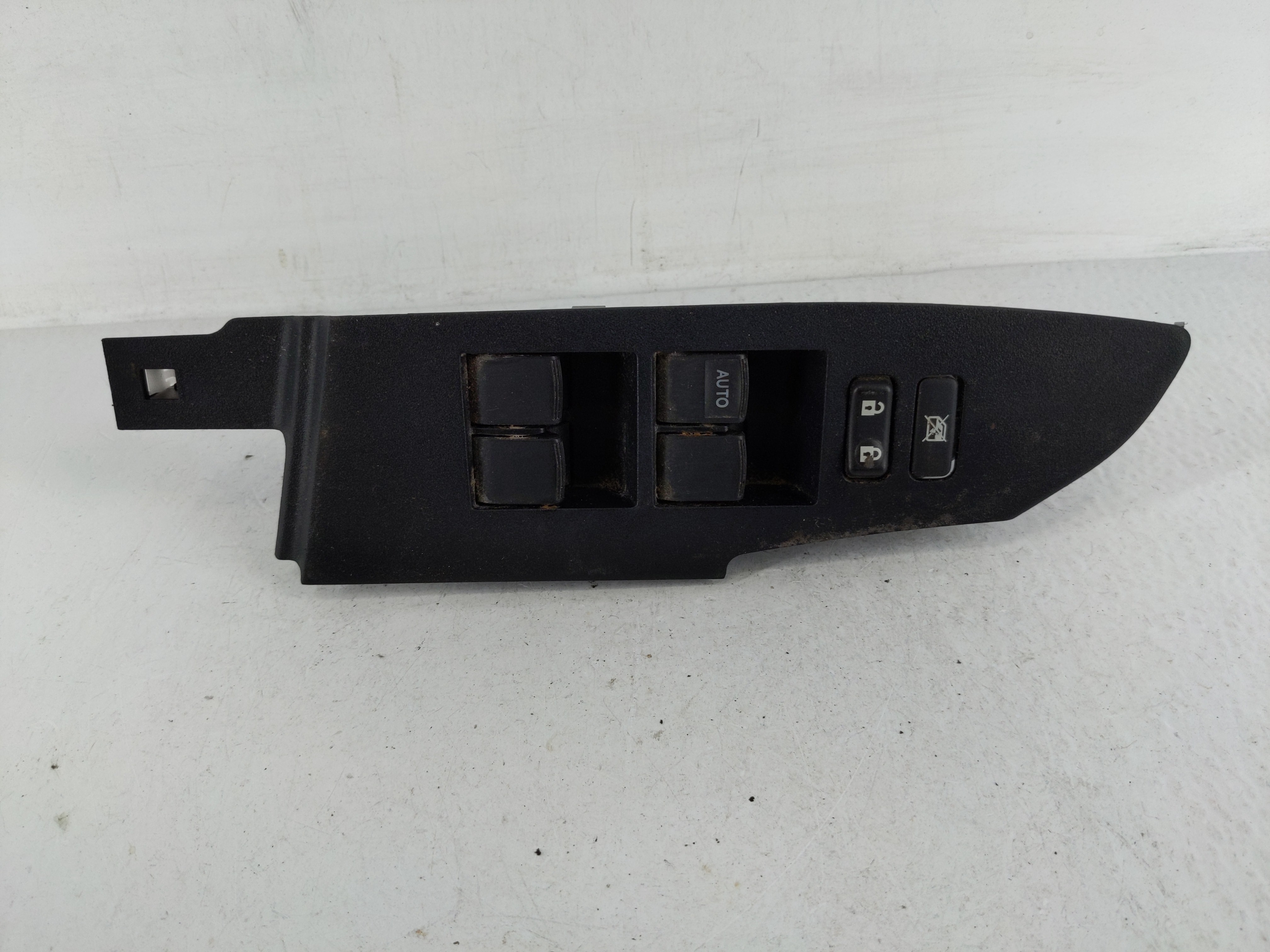2014-2019 Toyota Corolla Driver Left Door Master Power Window Switch 1165210 - Oemusedautoparts1.com