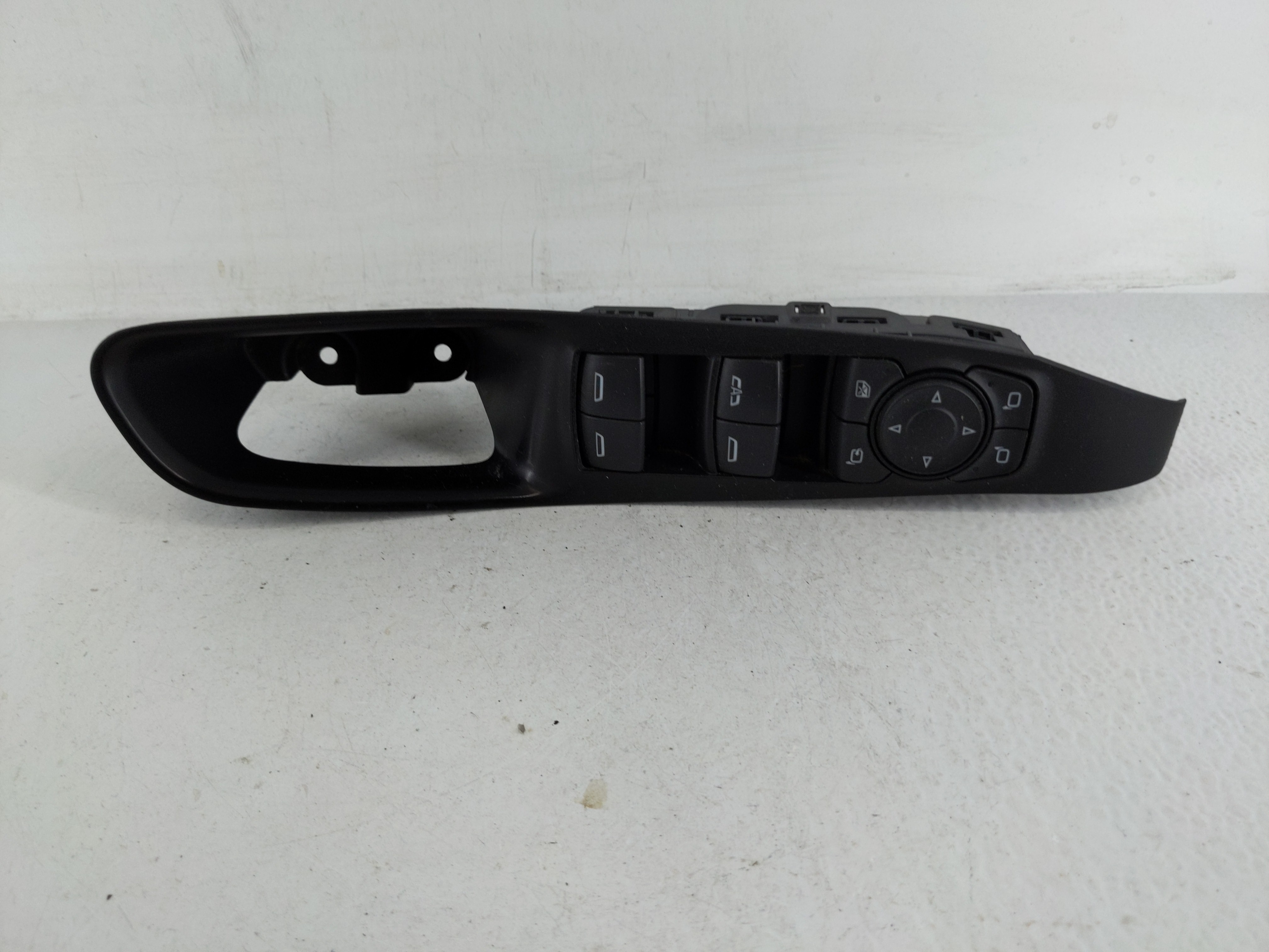Picture of 2020 Chevrolet Traverse Driver Left Door Master Power Window Switch 1165218
