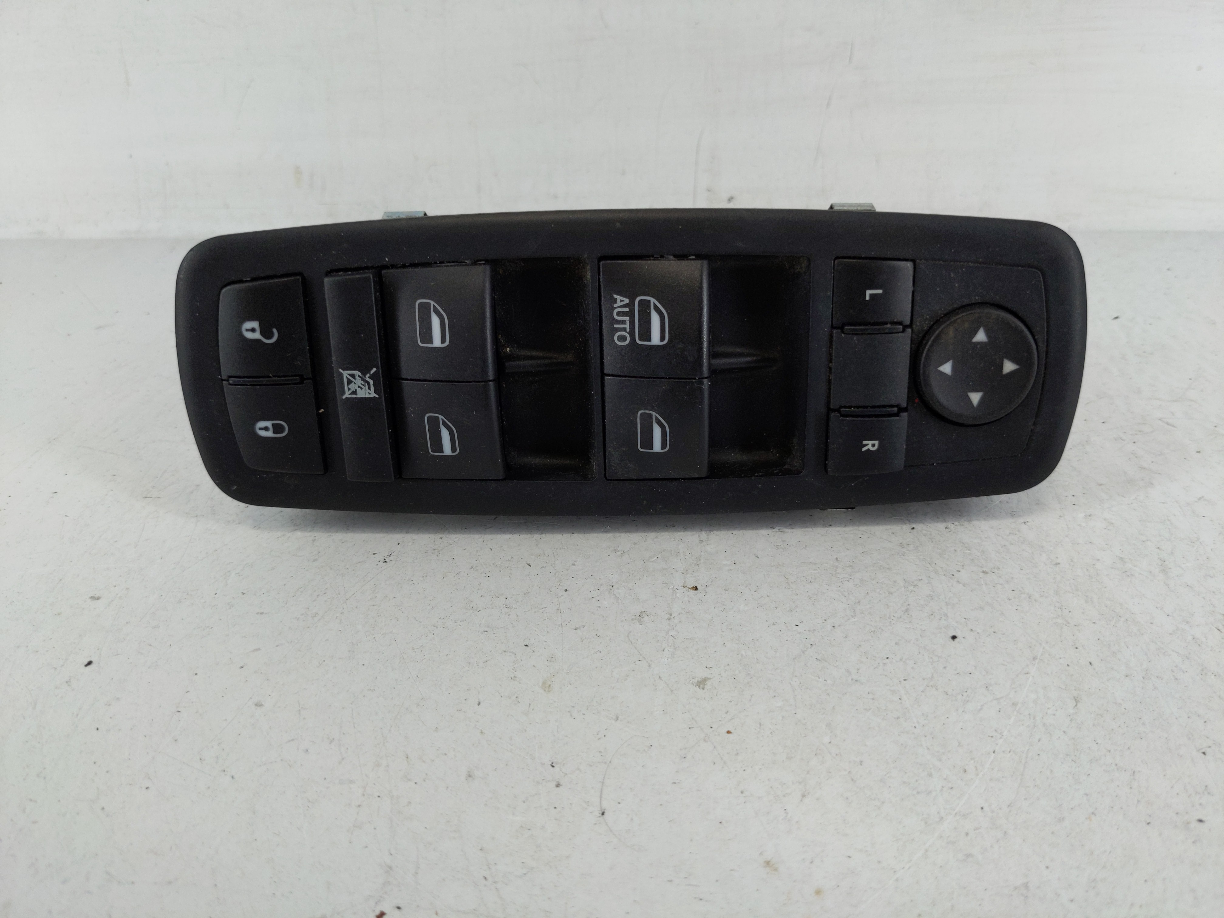 2018-2020 Dodge Journey Driver Left Door Master Power Window Switch 1165243 - Oemusedautoparts1.com