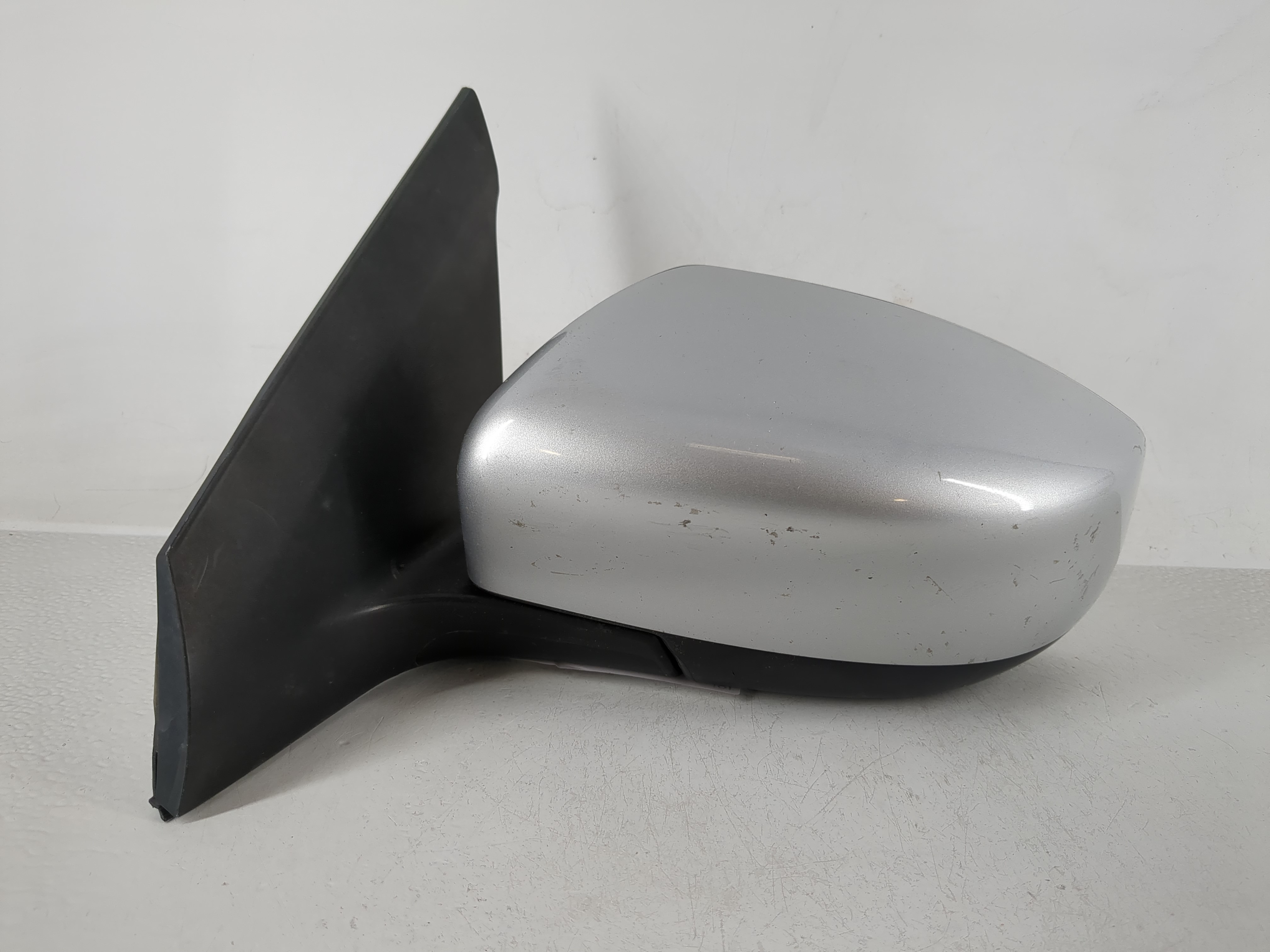 Picture of 2016-2019 Nissan Sentra Driver Left Side View Power Door Mirror Gray 1165254