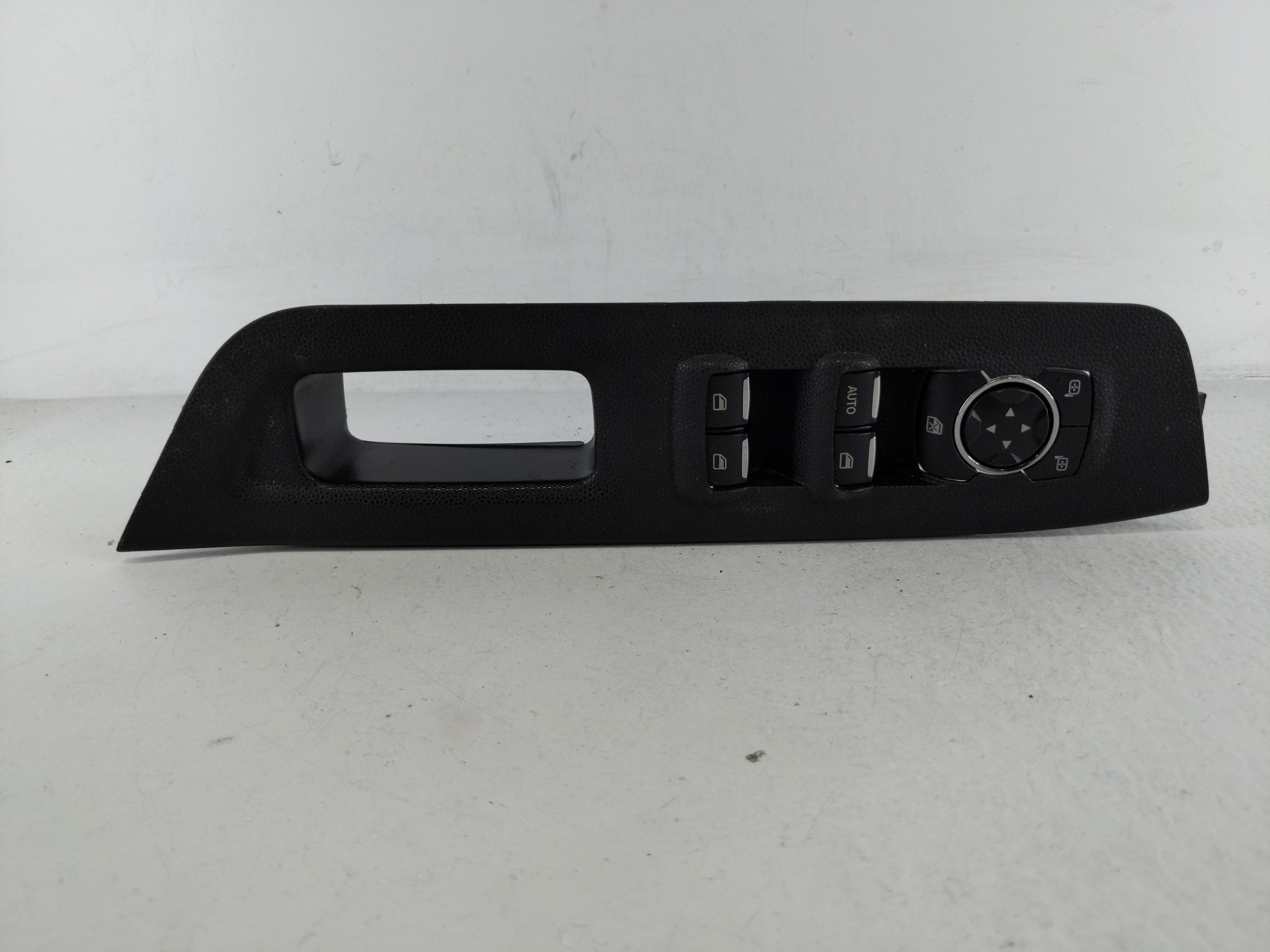 2018-2022 Ford Ecosport Driver Left Door Master Power Window Switch 1165294 - Oemusedautoparts1.com