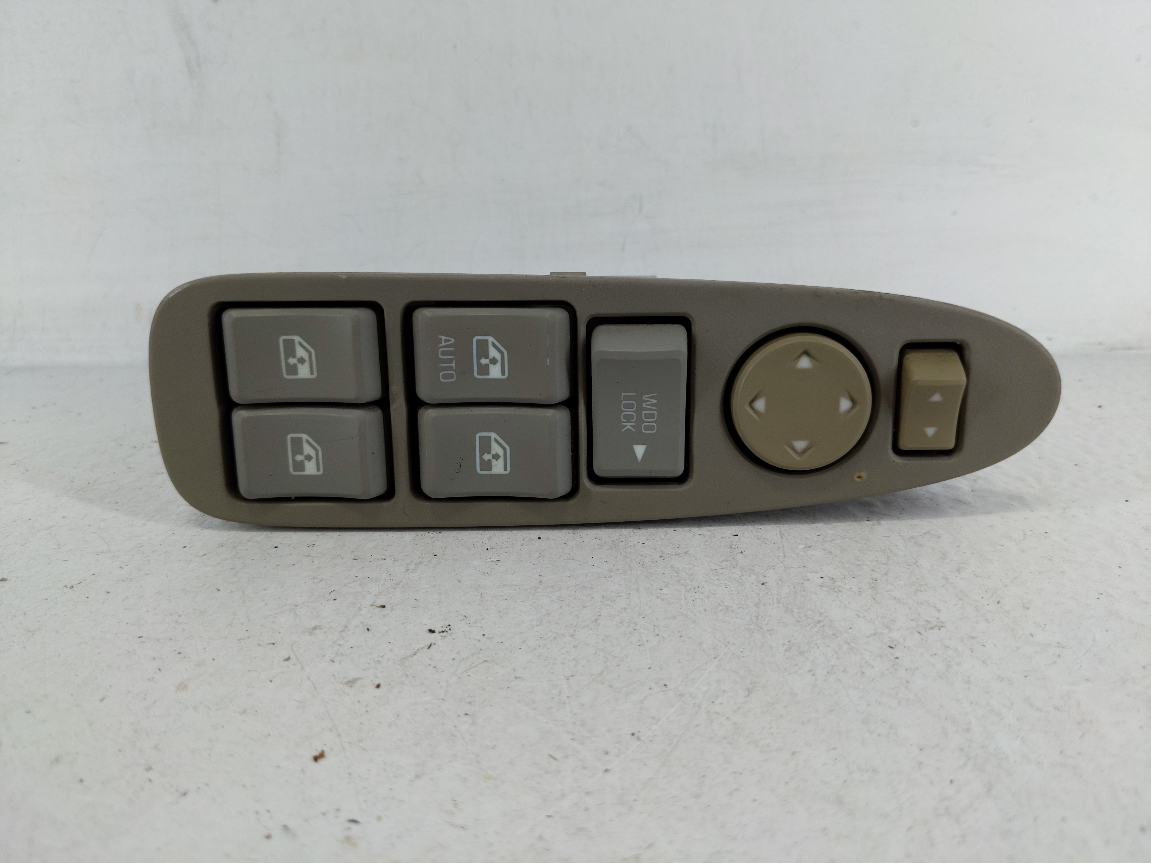 2004-2007 Buick Rendezvous Driver Left Door Master Power Window Switch 1165317 - Oemusedautoparts1.com