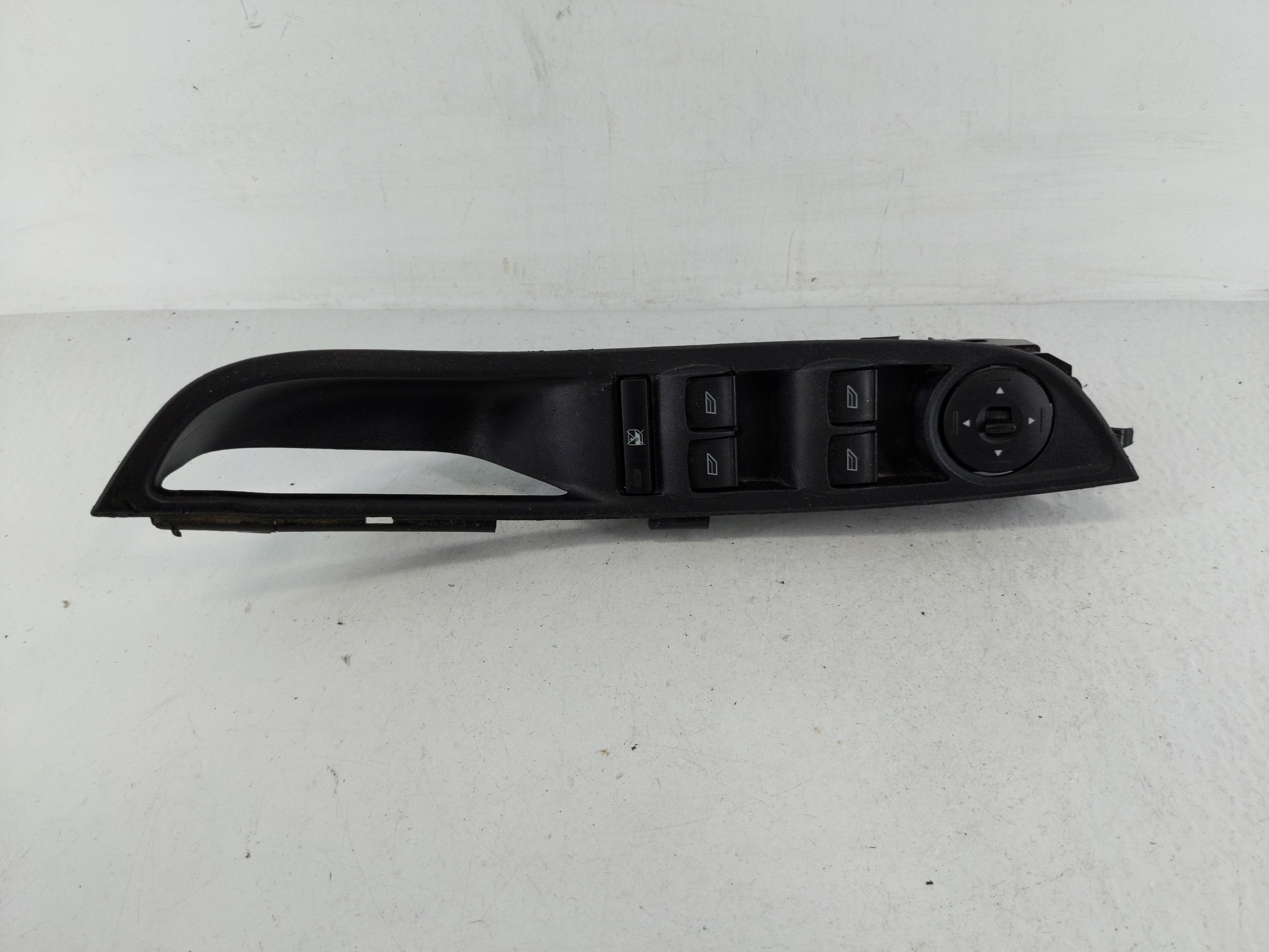 2012-2018 Ford Focus Driver Left Door Master Power Window Switch 1165322 - Oemusedautoparts1.com