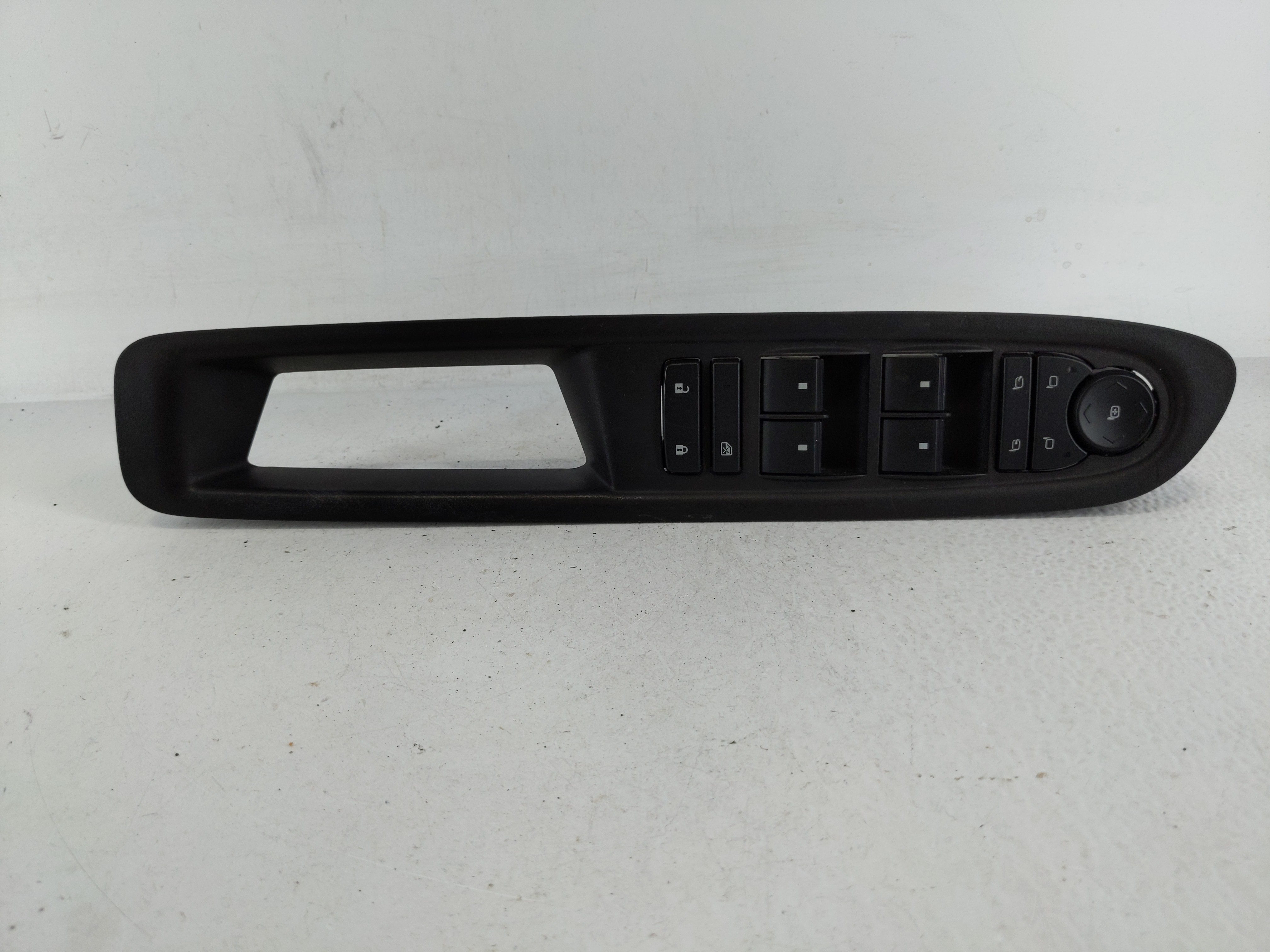 2010-2017 Gmc Acadia Driver Left Door Master Power Window Switch 1165348 - Oemusedautoparts1.com