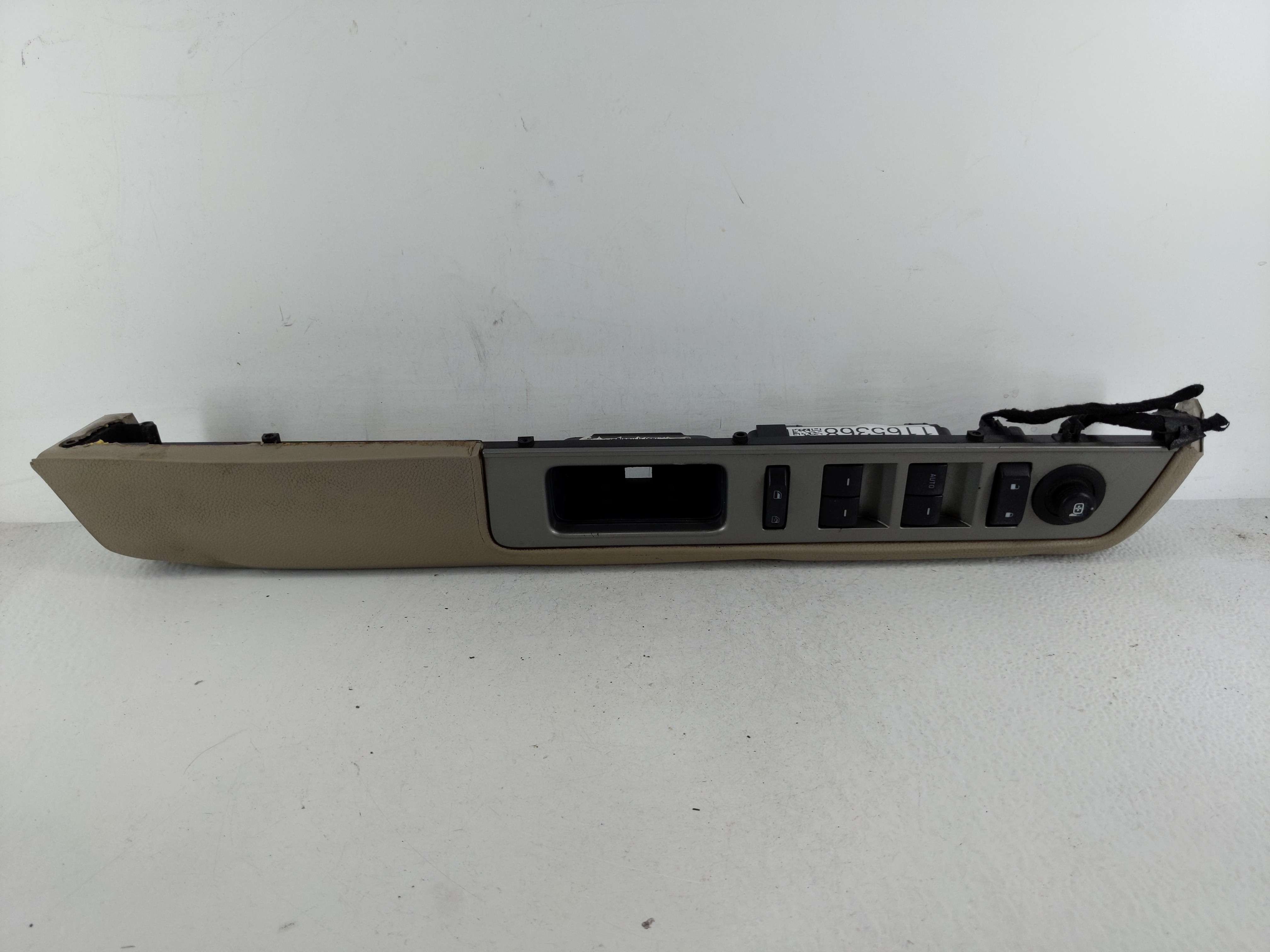 Ford Expedition Driver Left Door Master Power Window Switch 1165368 - Oemusedautoparts1.com