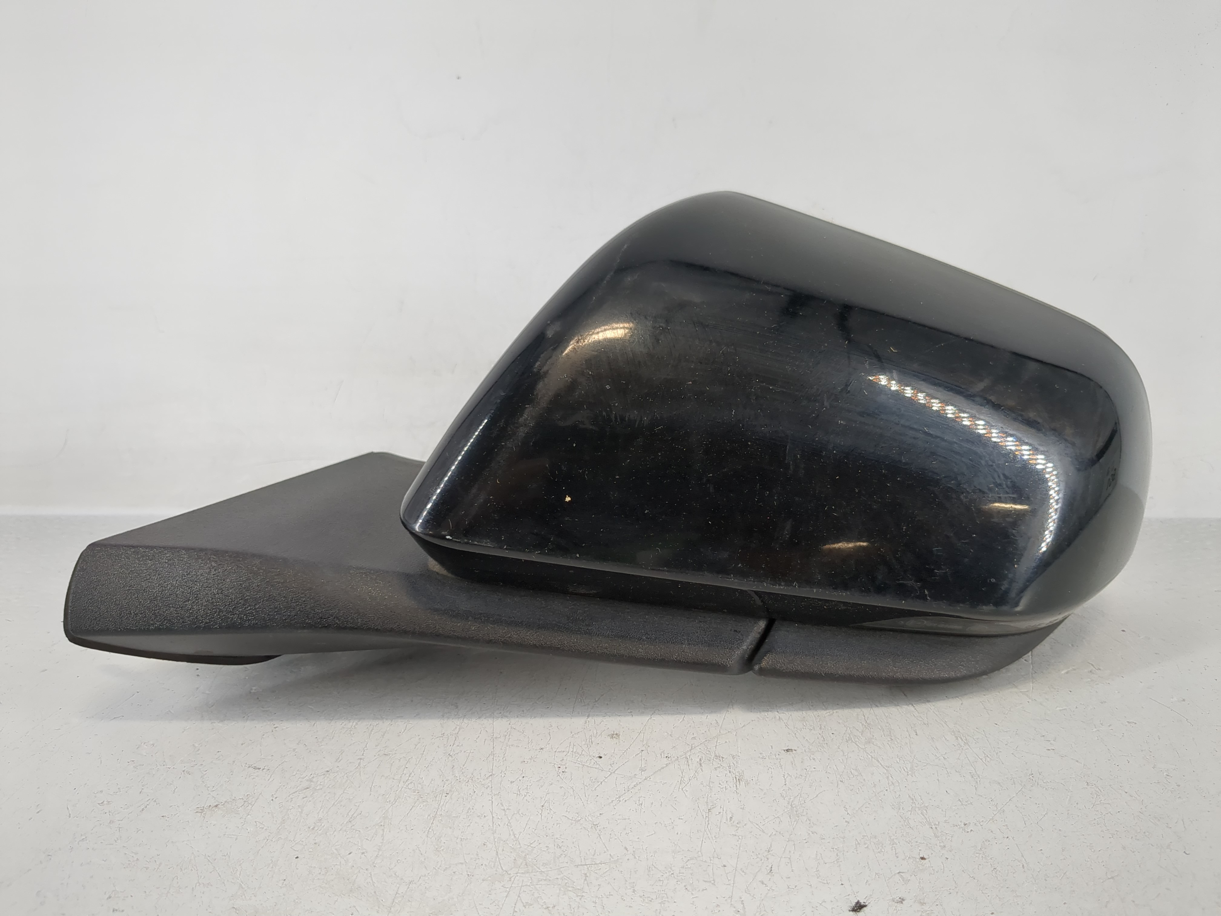 Picture of 2015-2020 Ford Mustang Driver Left Side View Power Door Mirror Black 1165393