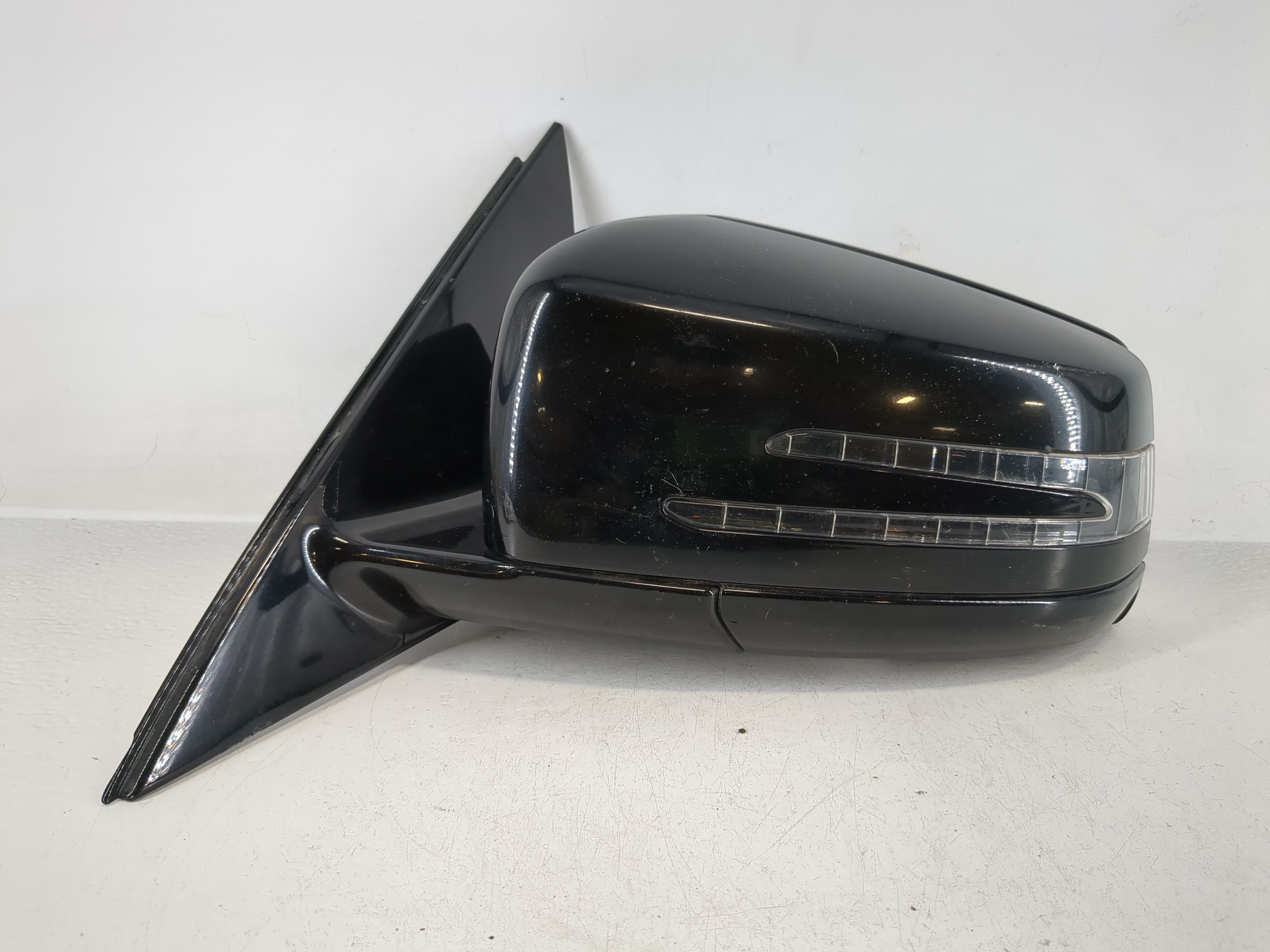 Picture of 2010-2014 Mercedes-benz E350 Driver Left Side View Power Door Mirror 1165409