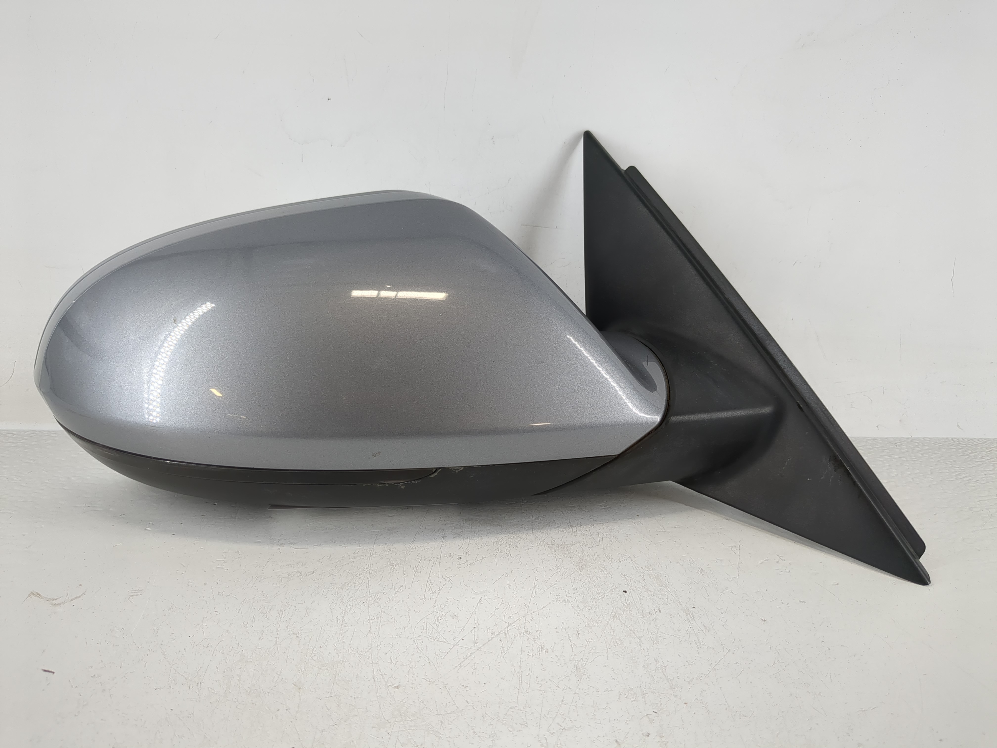 Picture of 2014-2018 Audi A6 Passenger Right Side View Power Door Mirror Silver 1165774