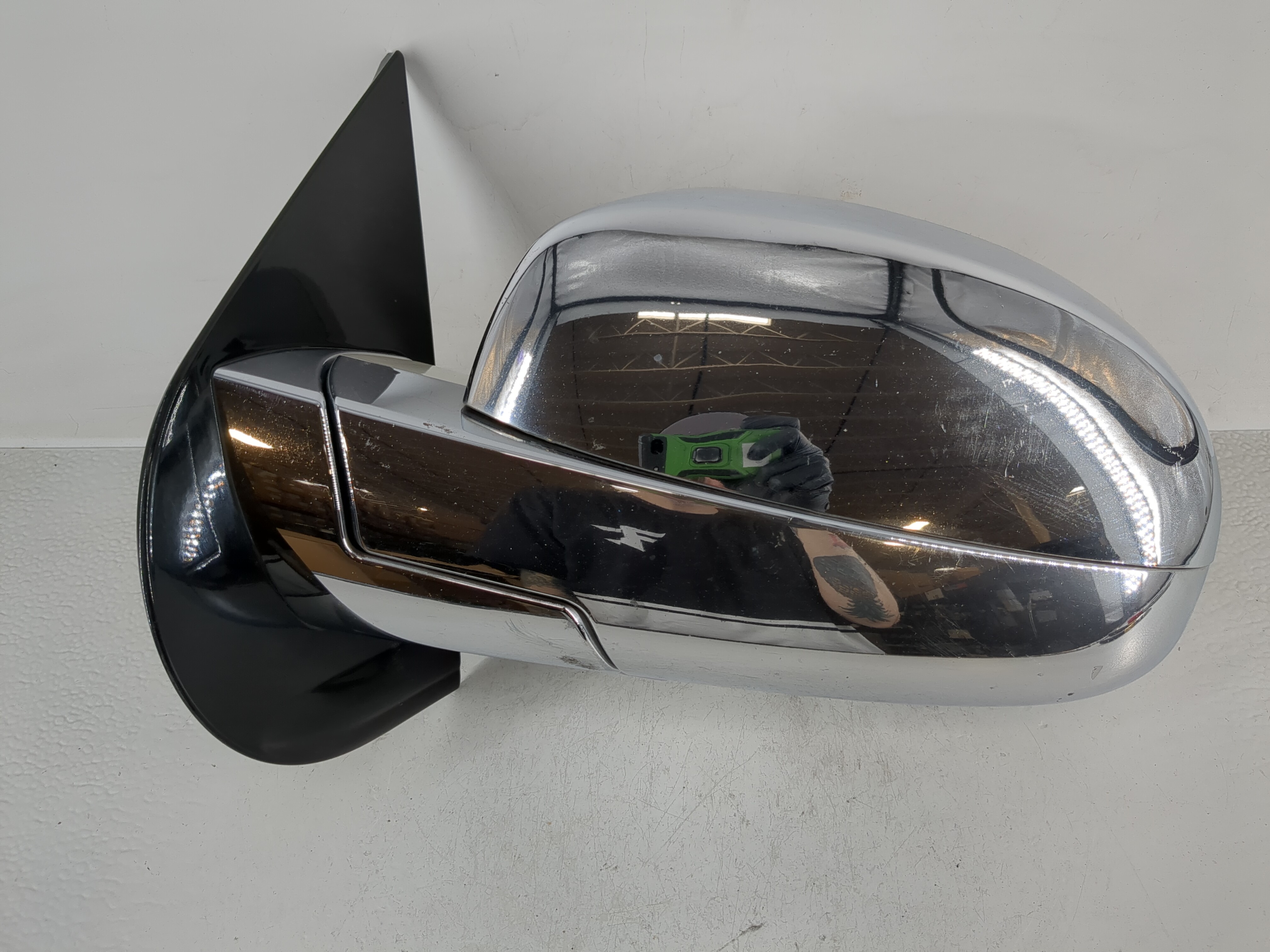 Picture of 2009-2014 Cadillac Escalade Driver Left Side View Power Door Mirror 1165801
