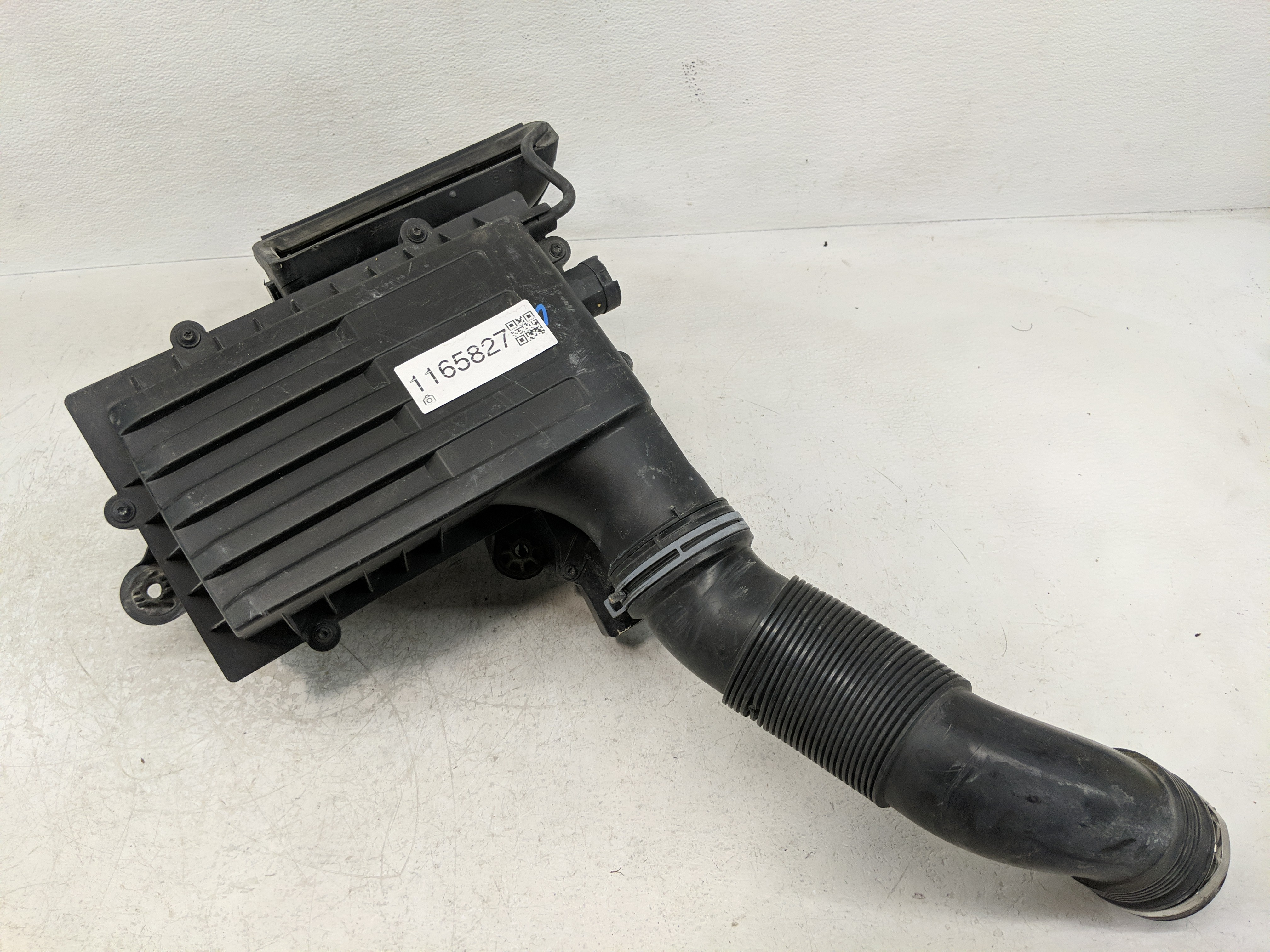 2015-2017 Audi A3 Air Cleaner Intake-duct Hose Tube 1165827 - Oemusedautoparts1.com