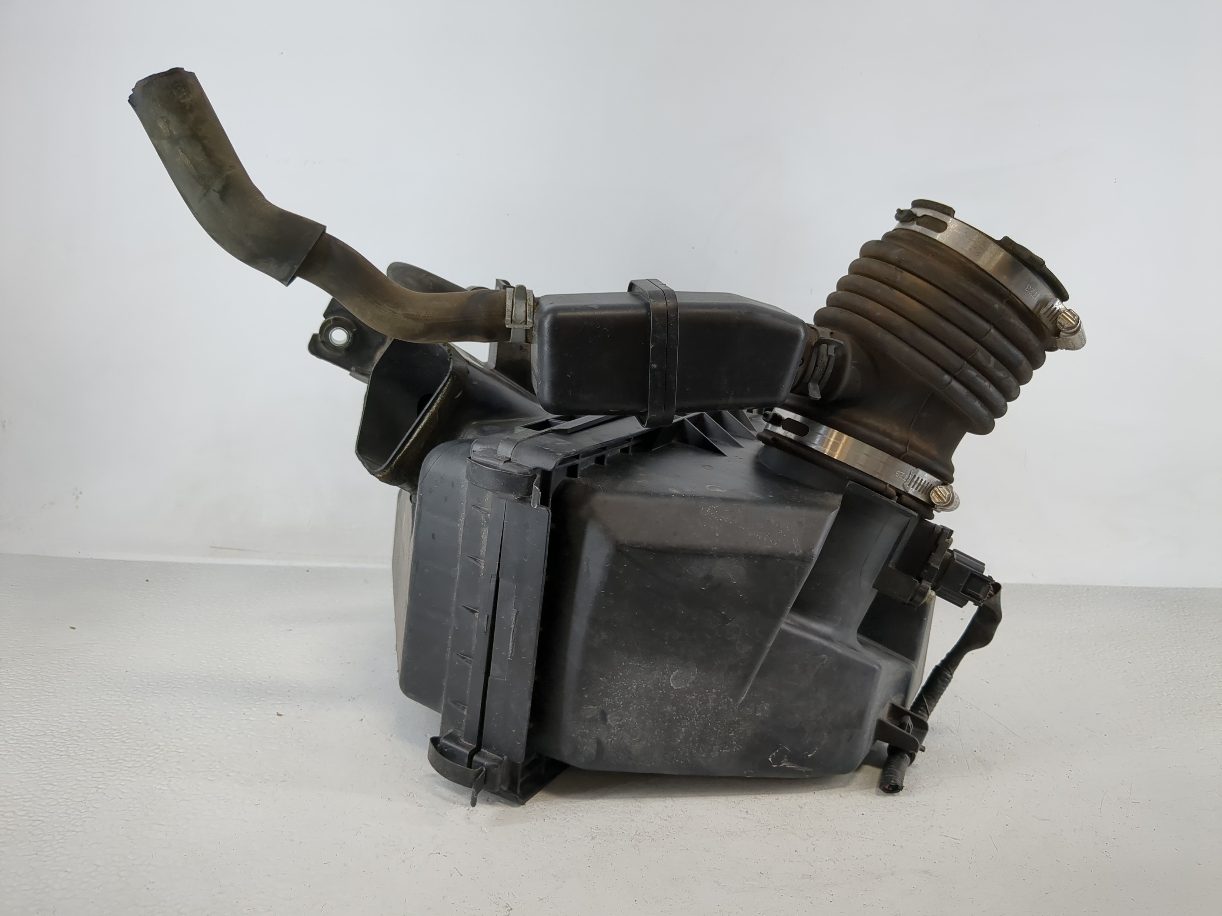 Picture of 2019 Infiniti Qx60 Air Cleaner Intake-duct Hose Tube 1165867