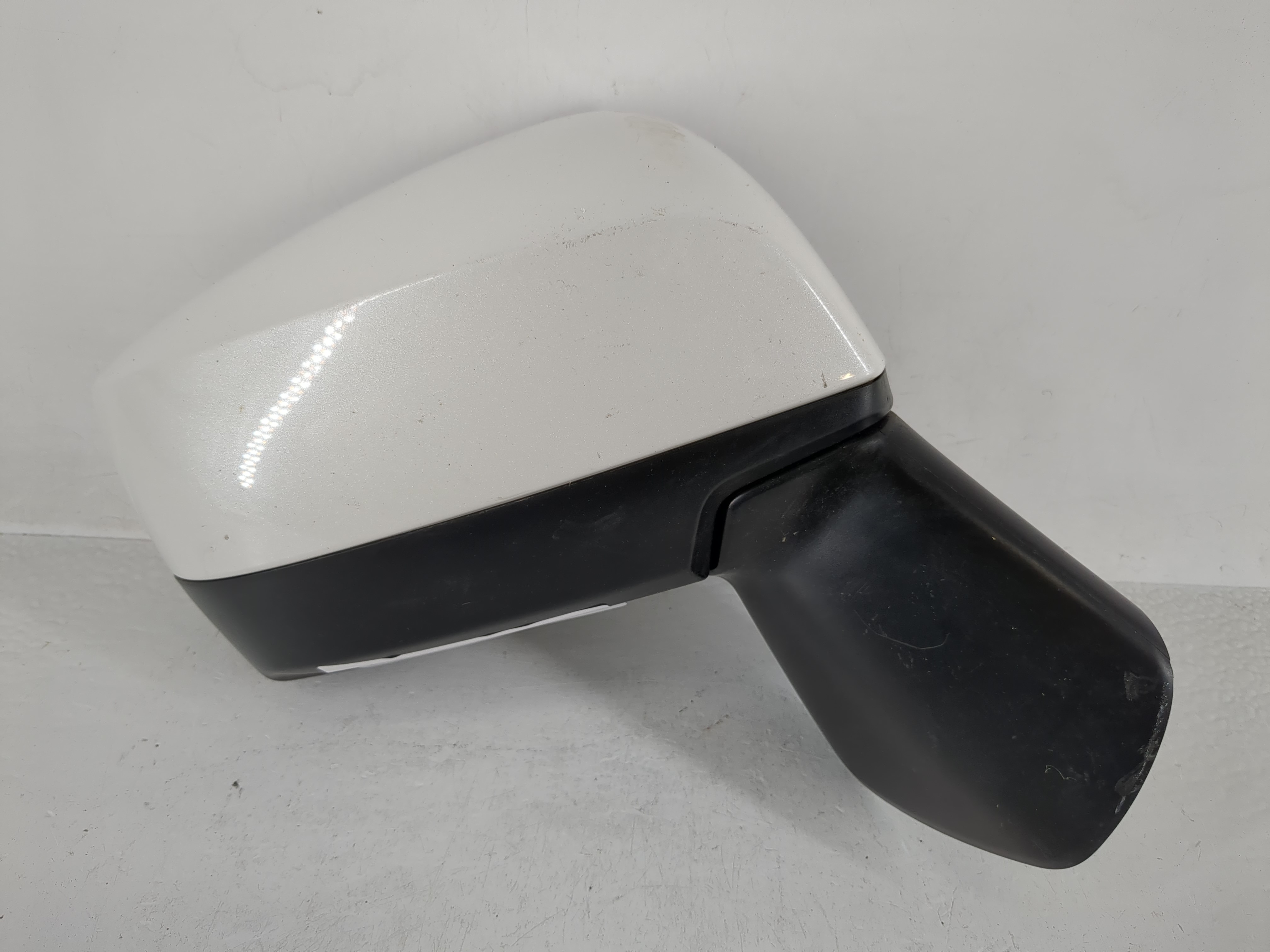 2018 Subaru Wrx Passenger Right Side View Power Door Mirror White 1165916 - Oemusedautoparts1.com