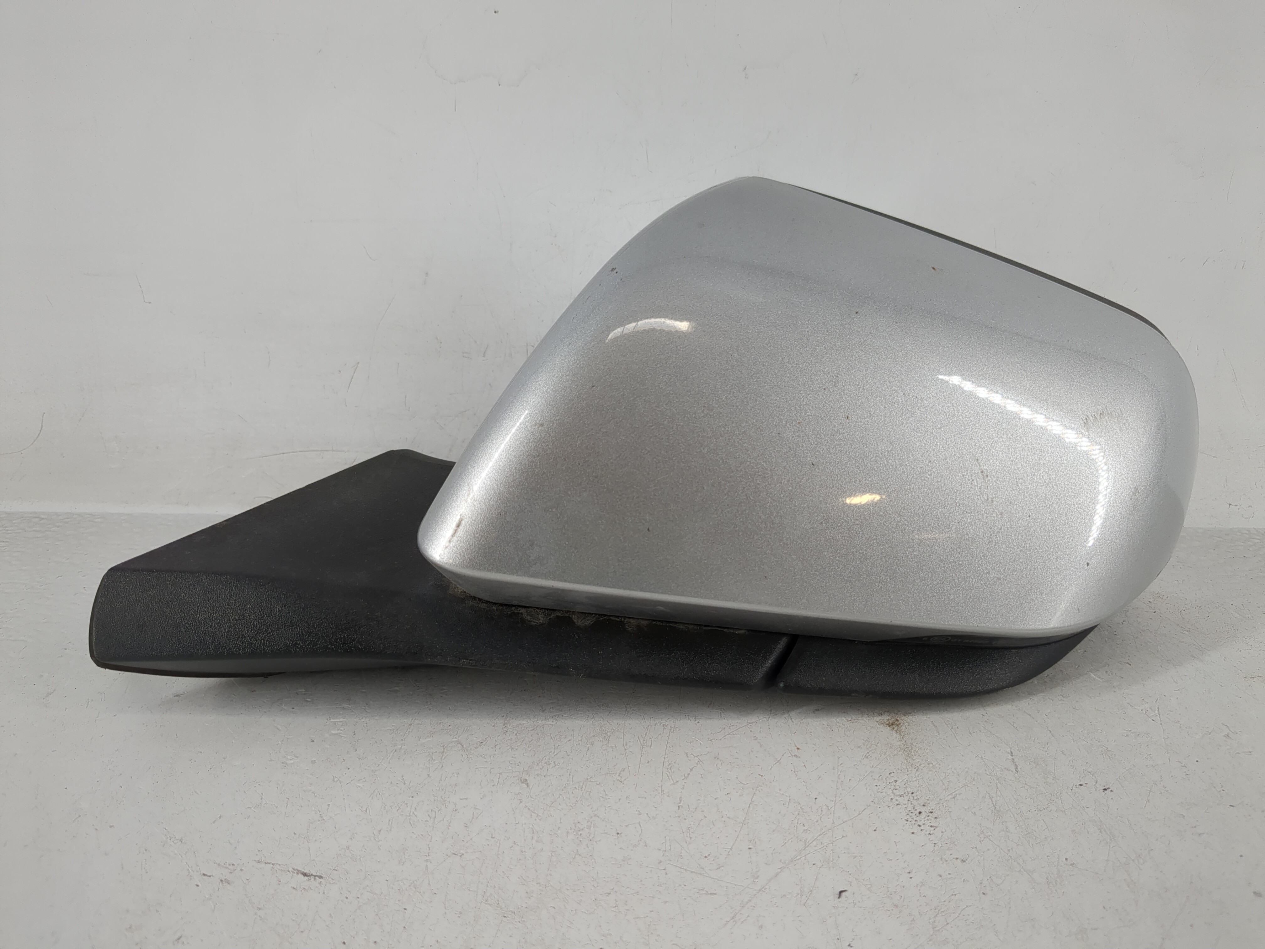 Picture of 2015-2020 Ford Mustang Driver Left Side View Power Door Mirror Silver 1165928