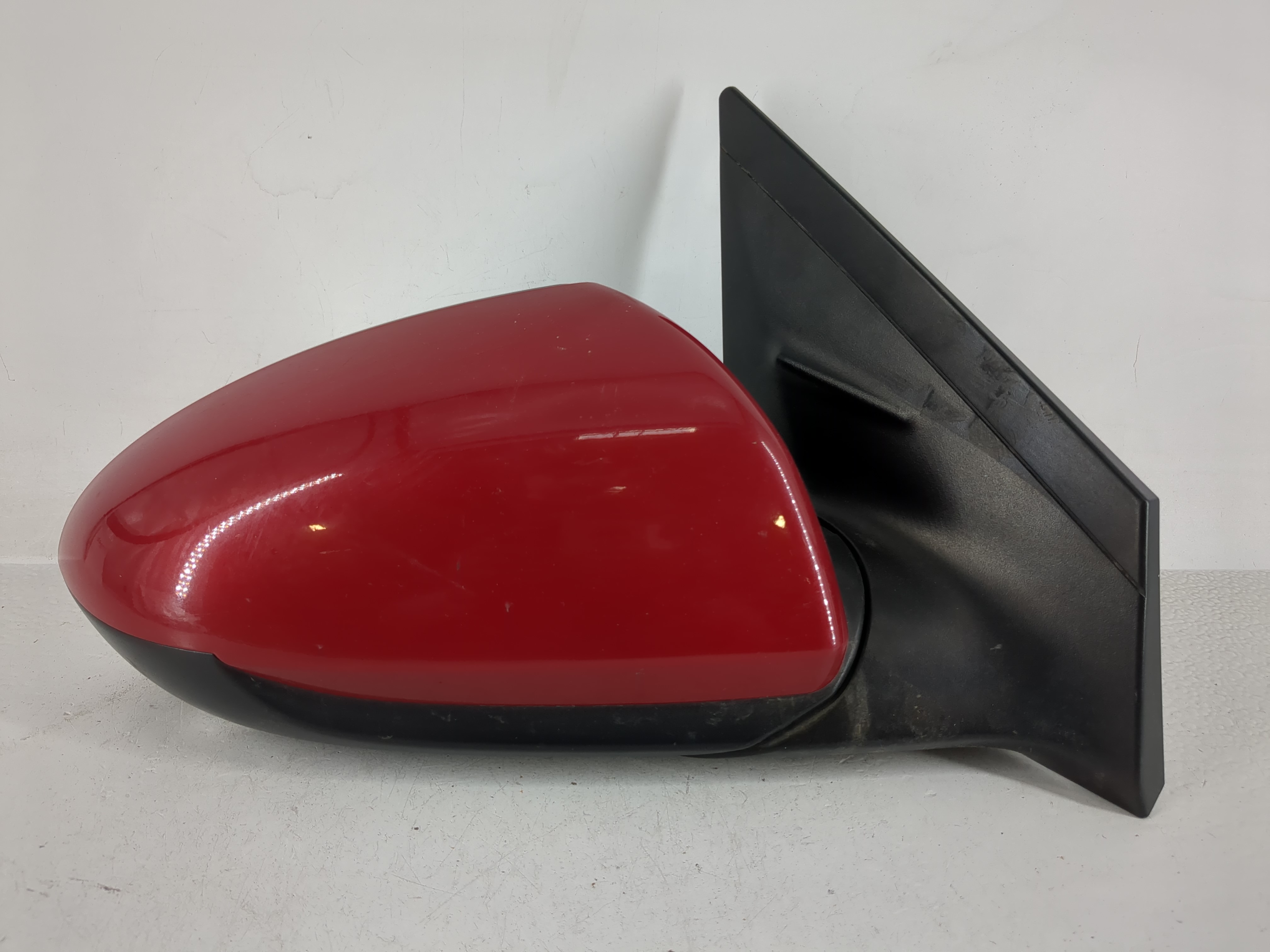 Picture of 2017-2020 Hyundai Ioniq Passenger Right Side View Power Door Mirror Red 1165946
