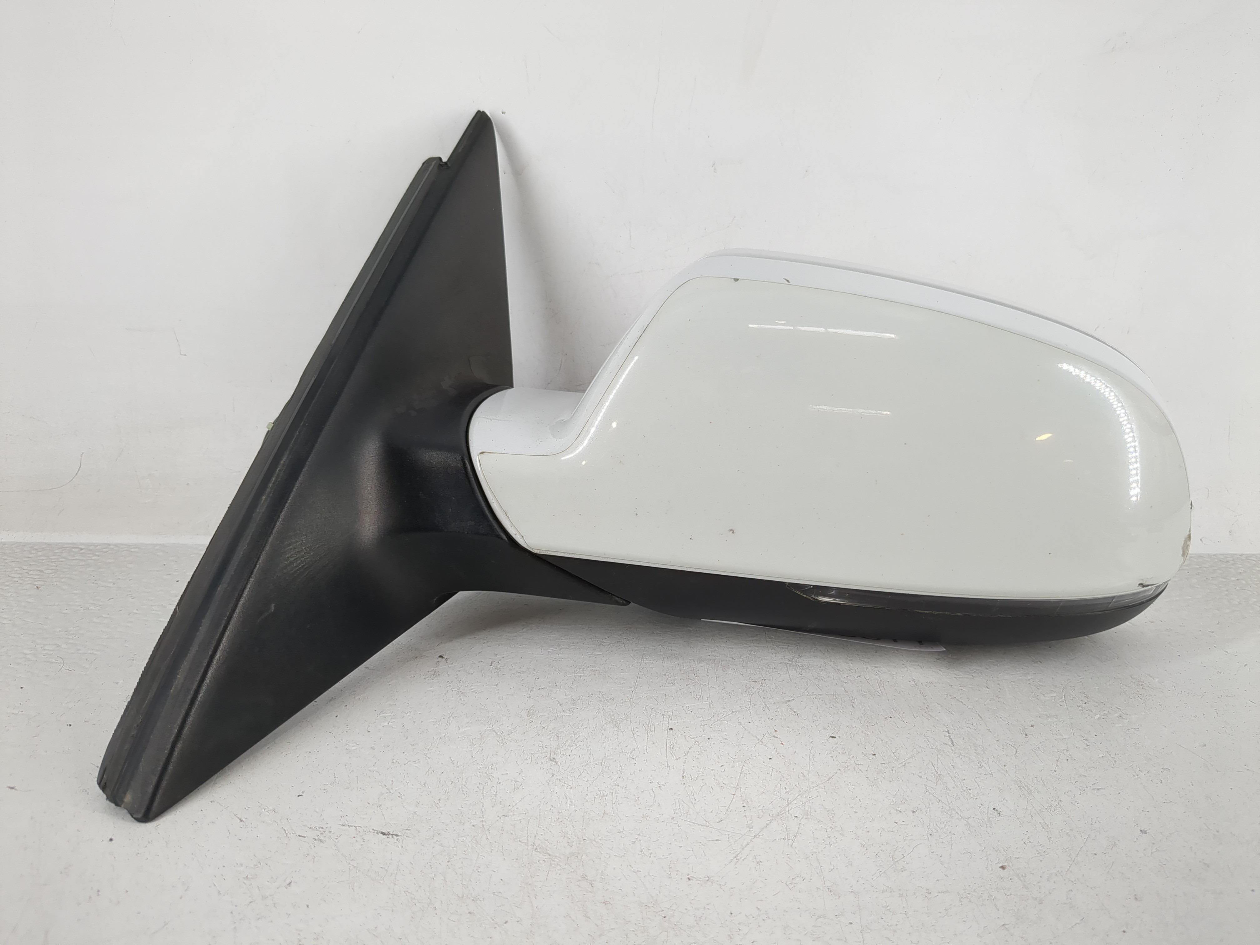 Picture of 2010-2016 Audi S4 Driver Left Side View Power Door Mirror White 1165955