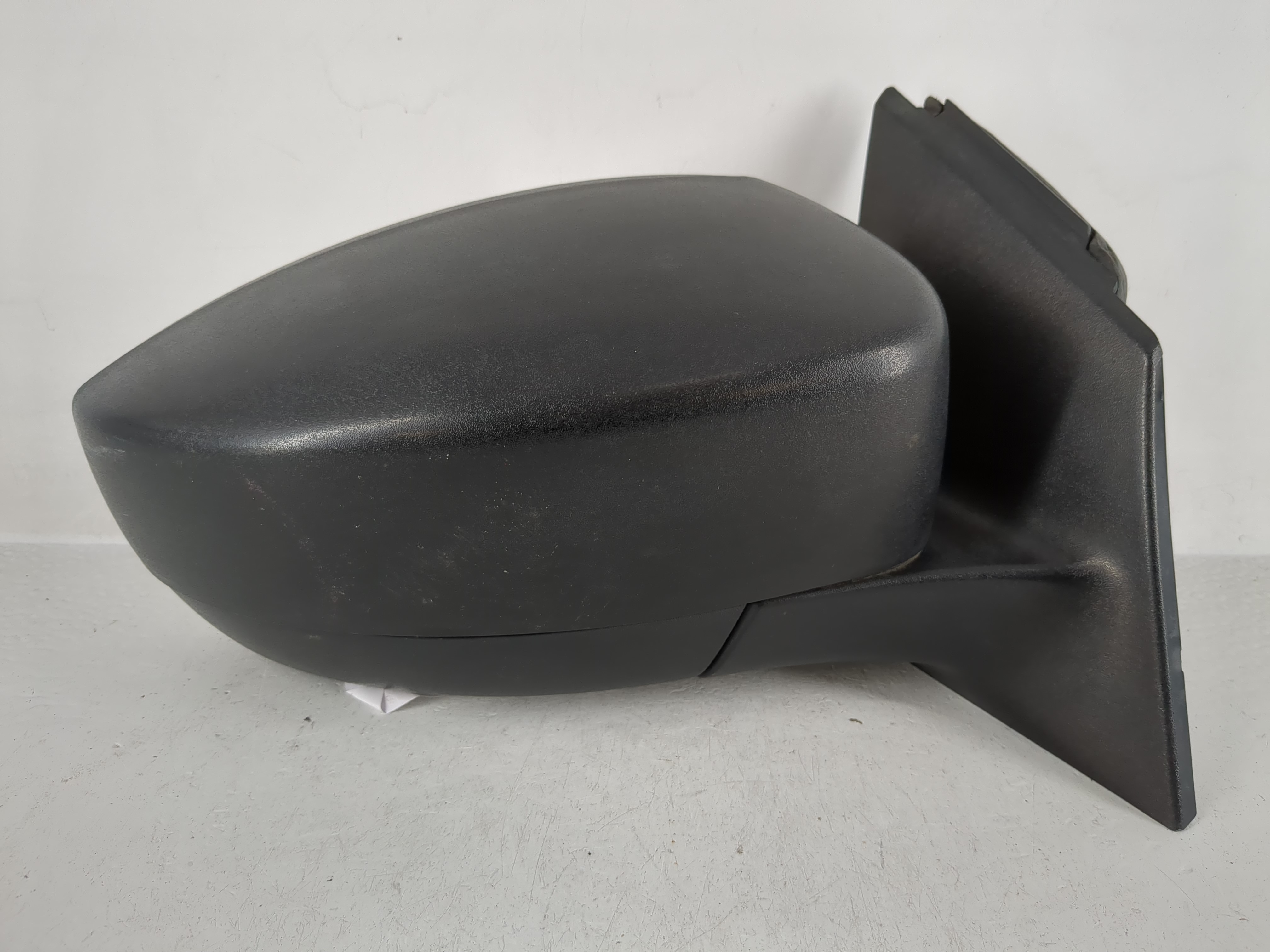 Picture of 2015-2018 Ford Focus Passenger Right Side View Power Door Mirror Black 1165957