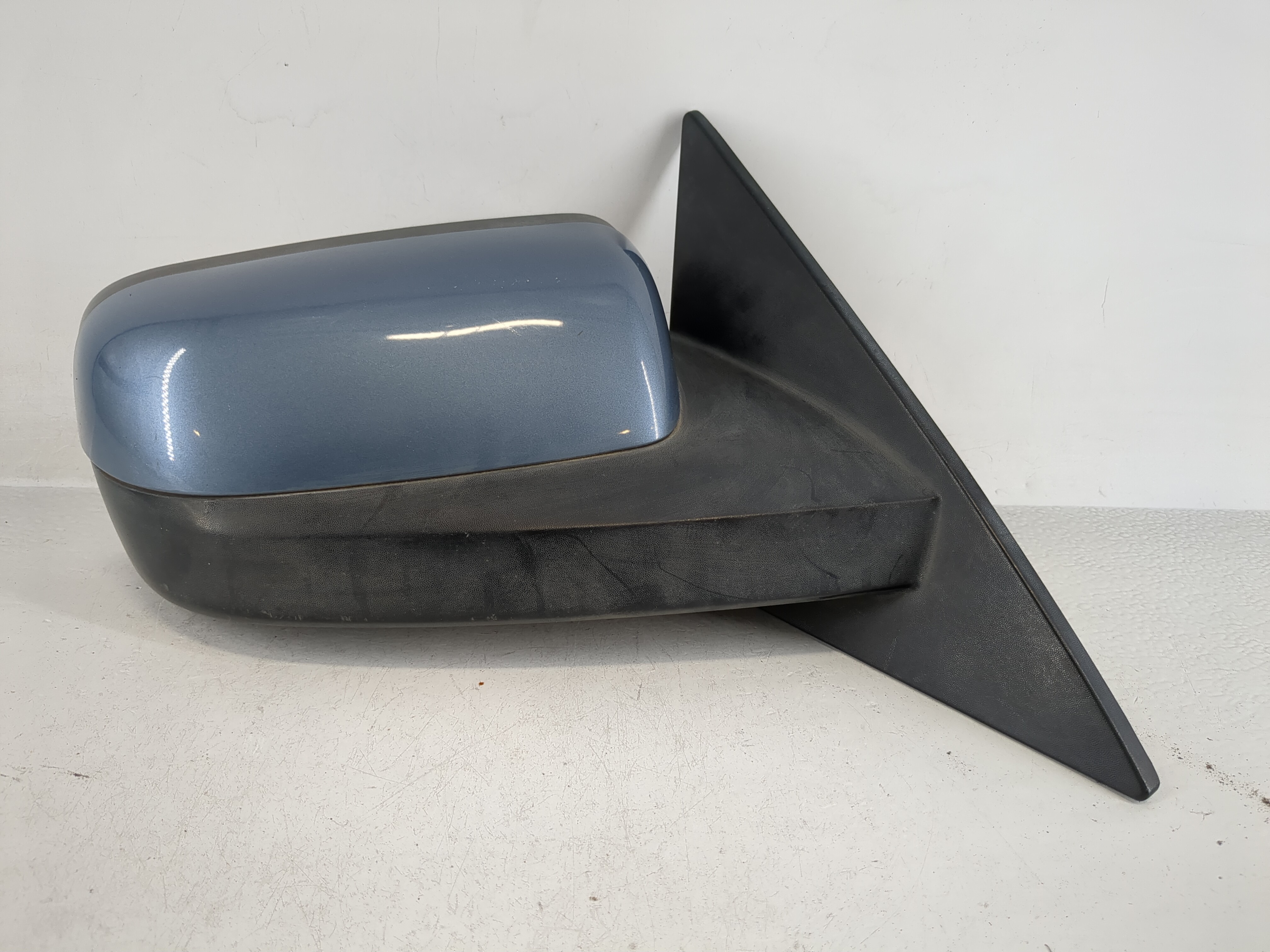 Picture of 2005-2009 Ford Mustang Passenger Right Side View Power Door Mirror 1165962