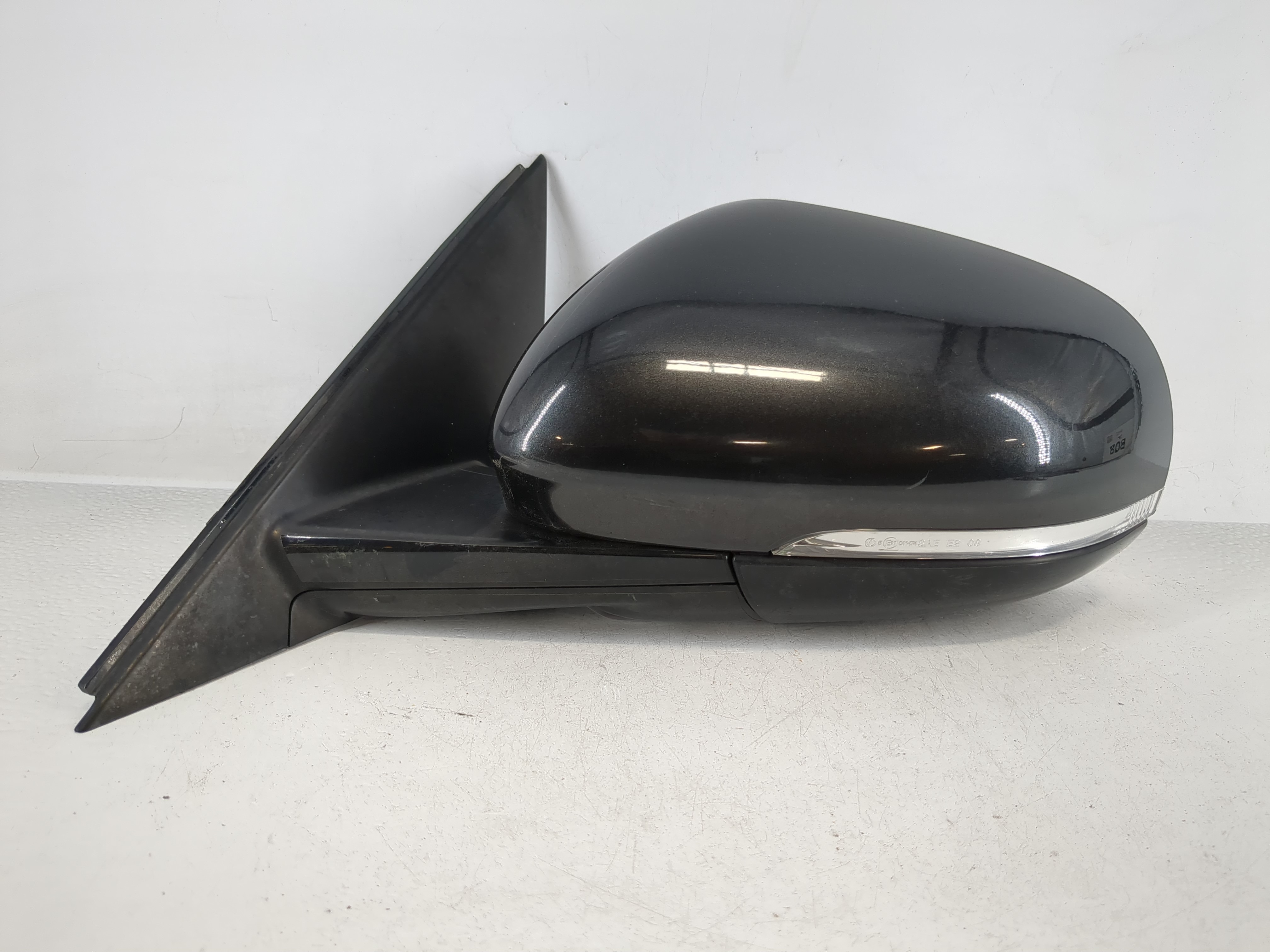 2017-2019 Jaguar Xe Driver Left Side View Power Door Mirror Black 1165998 - Oemusedautoparts1.com