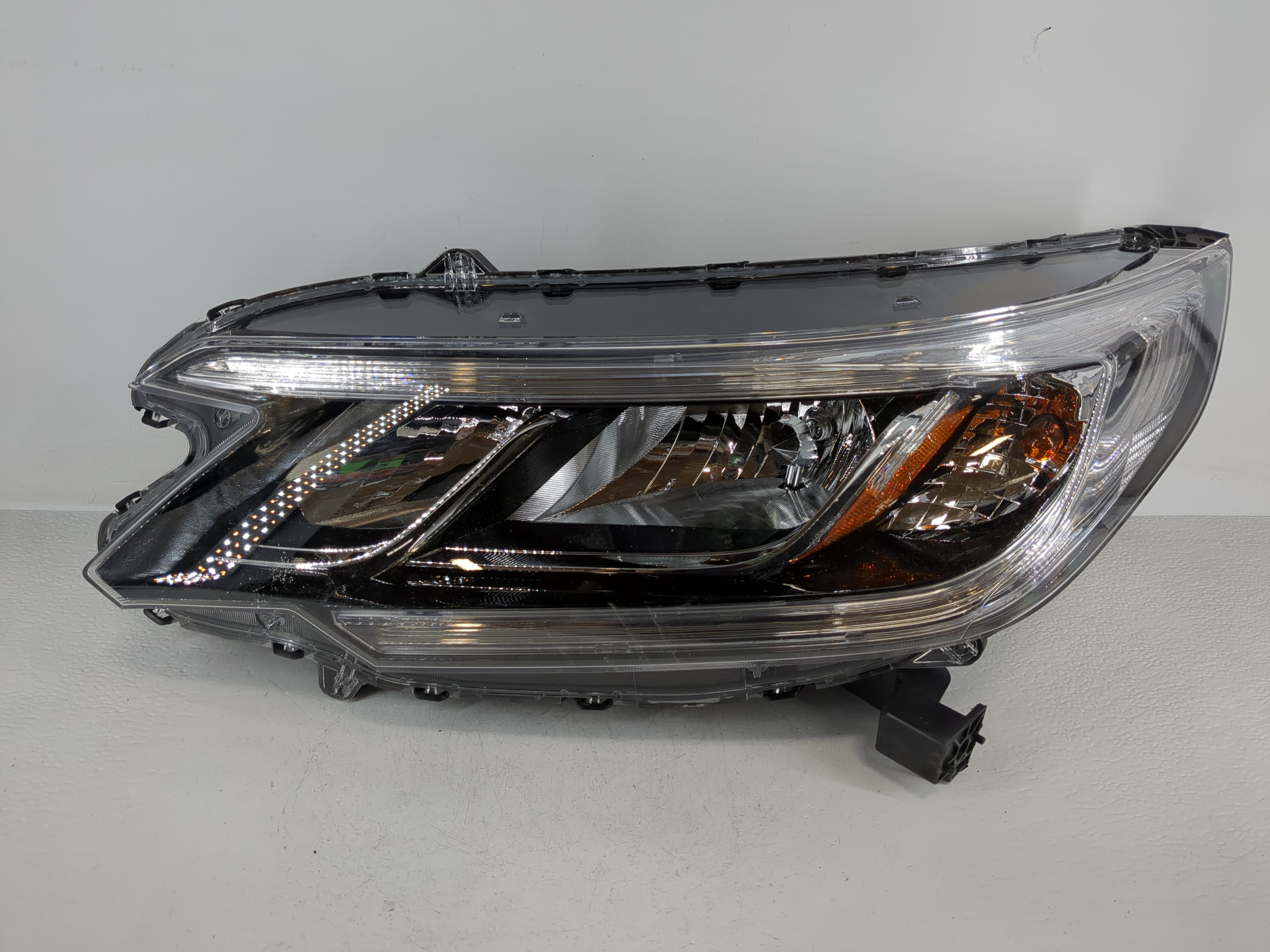 2015-2016 Honda Cr-v Passenger Right Oem Head Light Headlight Lamp 1165999 - Oemusedautoparts1.com