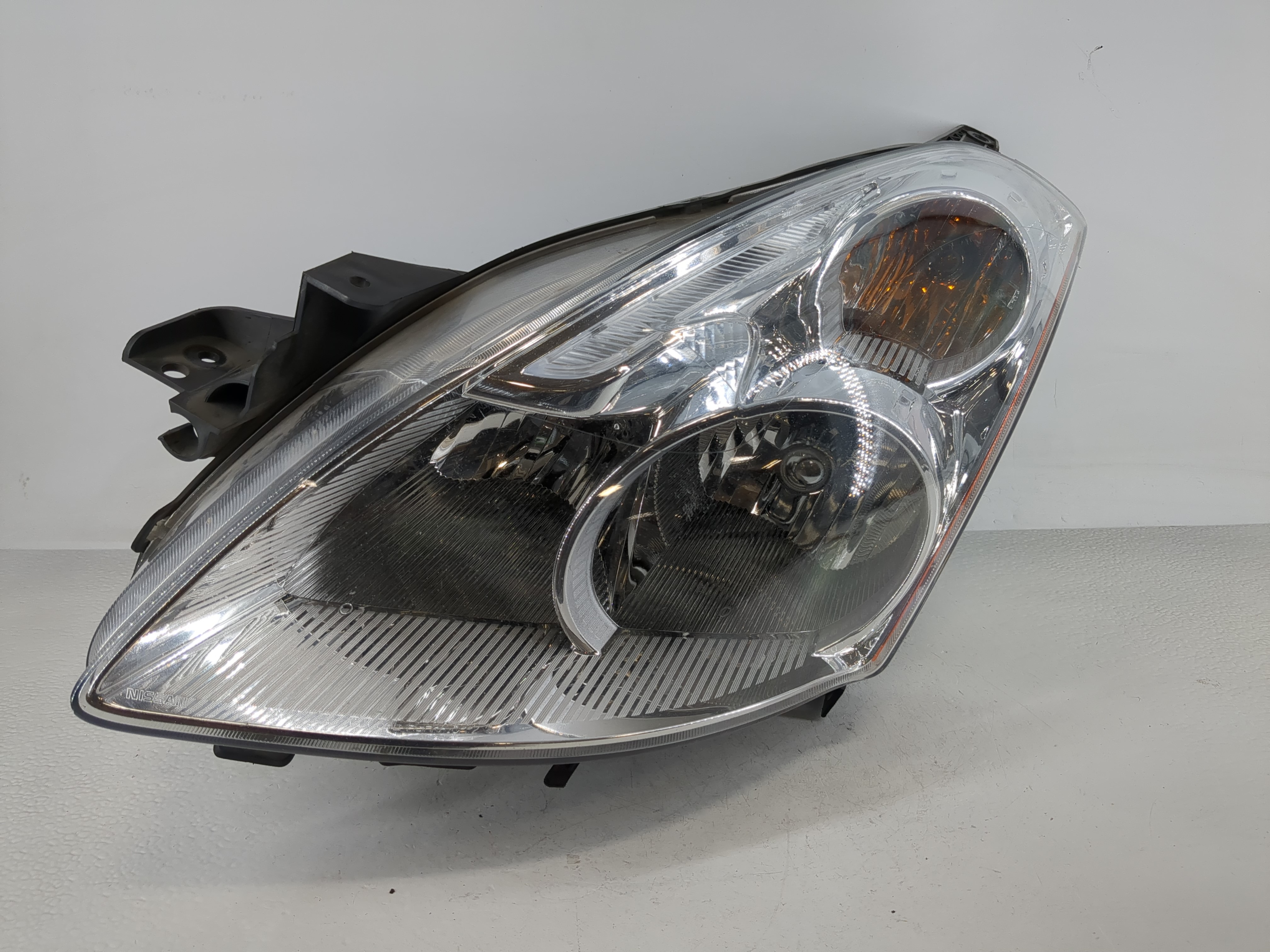 2010-2012 Nissan Altima Driver Left Oem Head Light Headlight Lamp 1166003 - Oemusedautoparts1.com