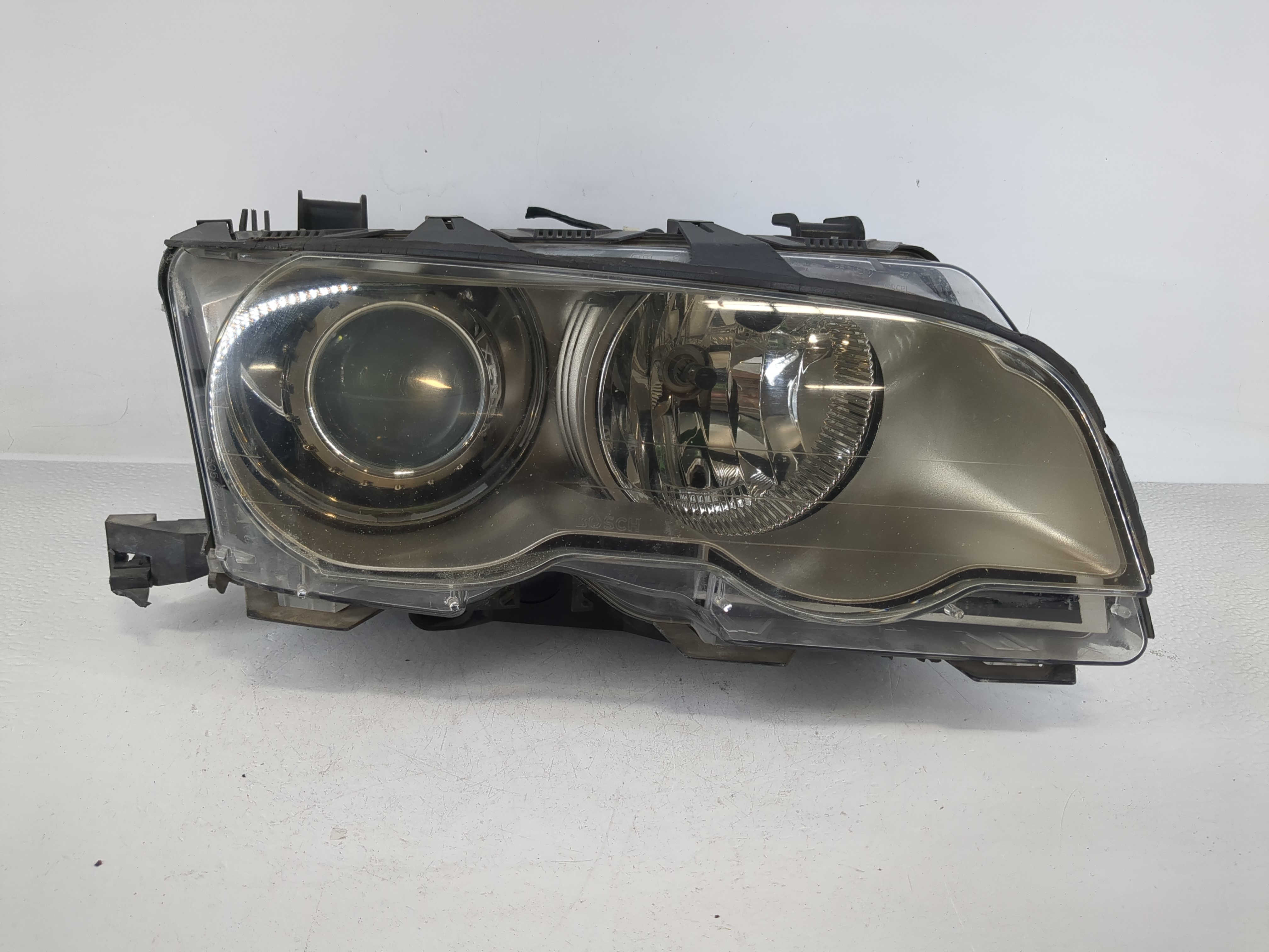 2002-2003 Bmw 330i Passenger Right Oem Head Light Headlight Lamp 1166020 - Oemusedautoparts1.com