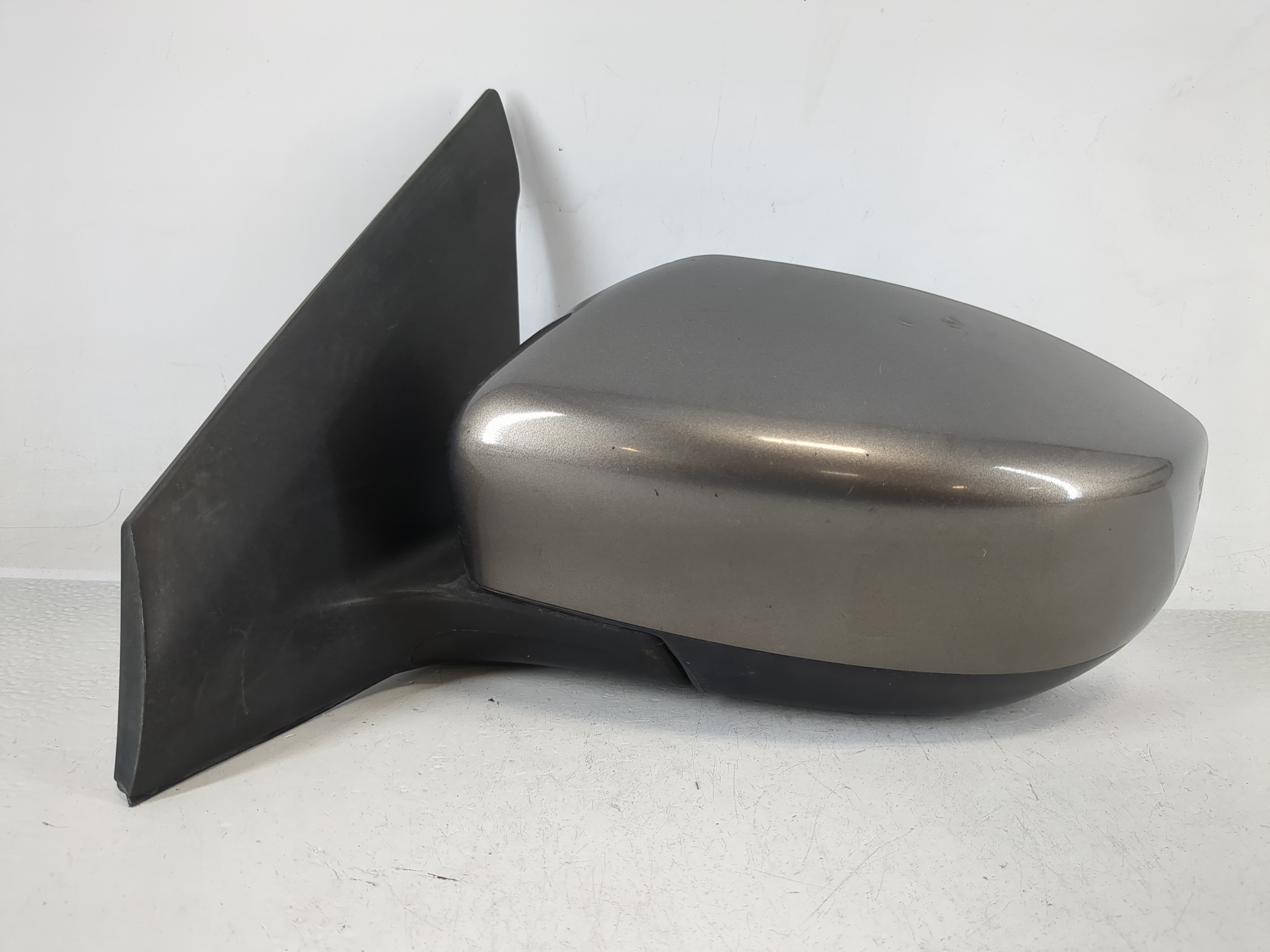 Picture of 2013-2015 Nissan Sentra Driver Left Side View Power Door Mirror 1166051