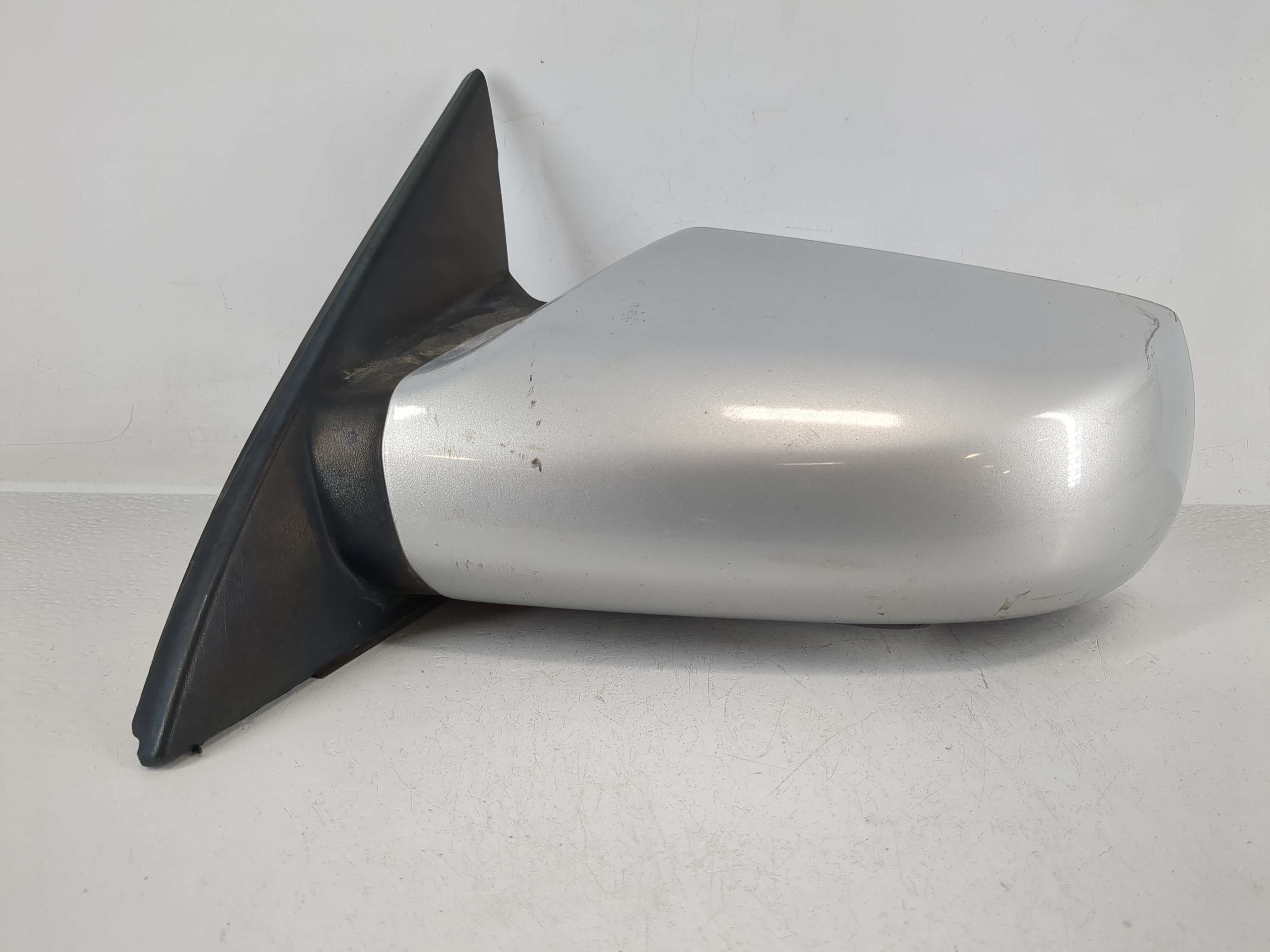 Picture of 2007-2012 Nissan Altima Driver Left Side View Power Door Mirror Silver 1166106