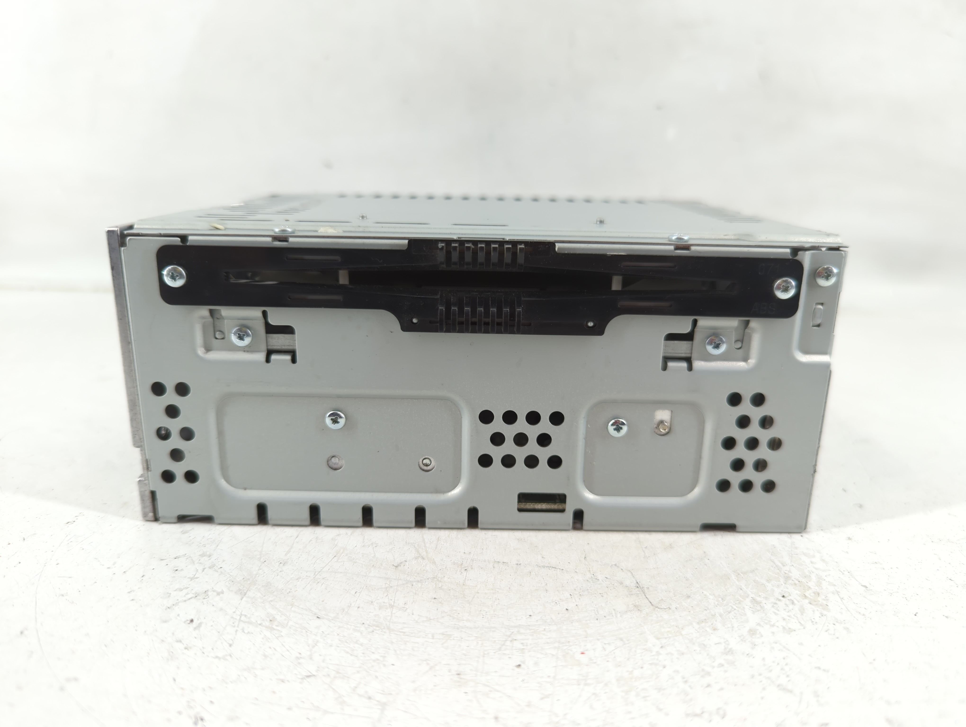 2014-2016 Lincoln Mks Am Fm Cd Player Radio Receiver 1166170 - Oemusedautoparts1.com