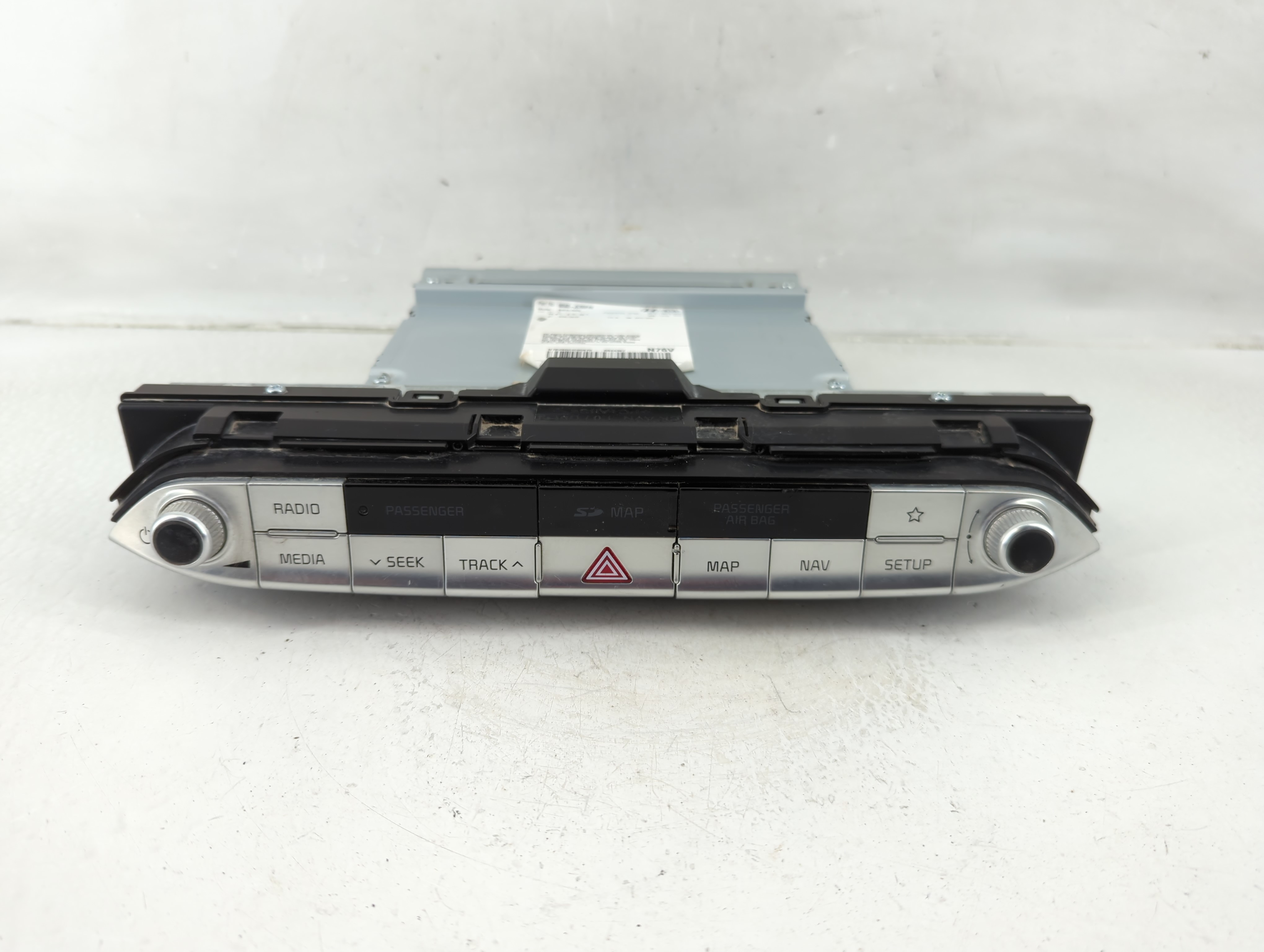 2019-2020 Kia Stinger Am Fm Cd Player Radio Receiver 1166171 - Oemusedautoparts1.com