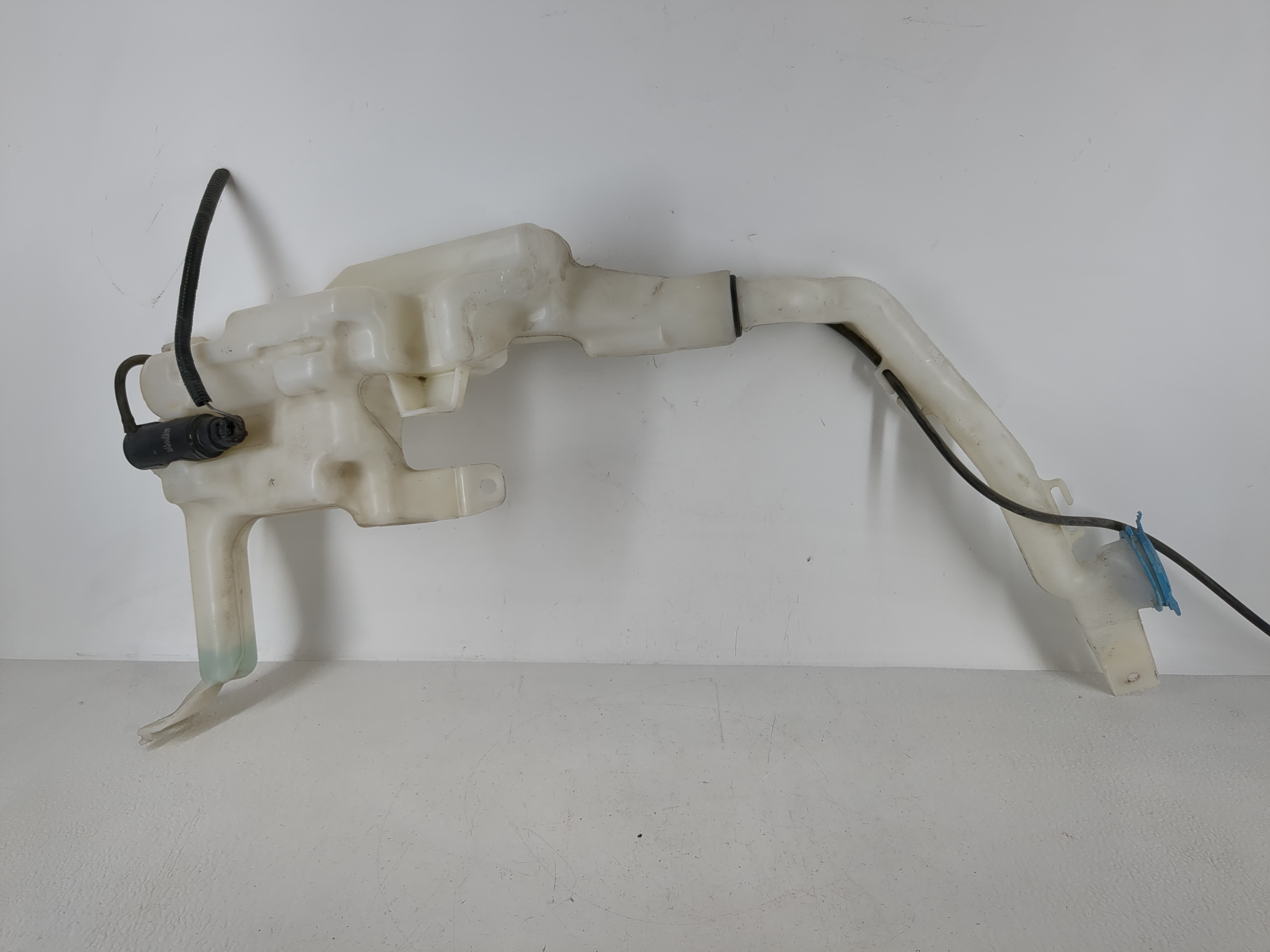 2016-2021 Honda Civic Windshield Washer Fluid Reservoir Bottle Oem 1166191 - Oemusedautoparts1.com