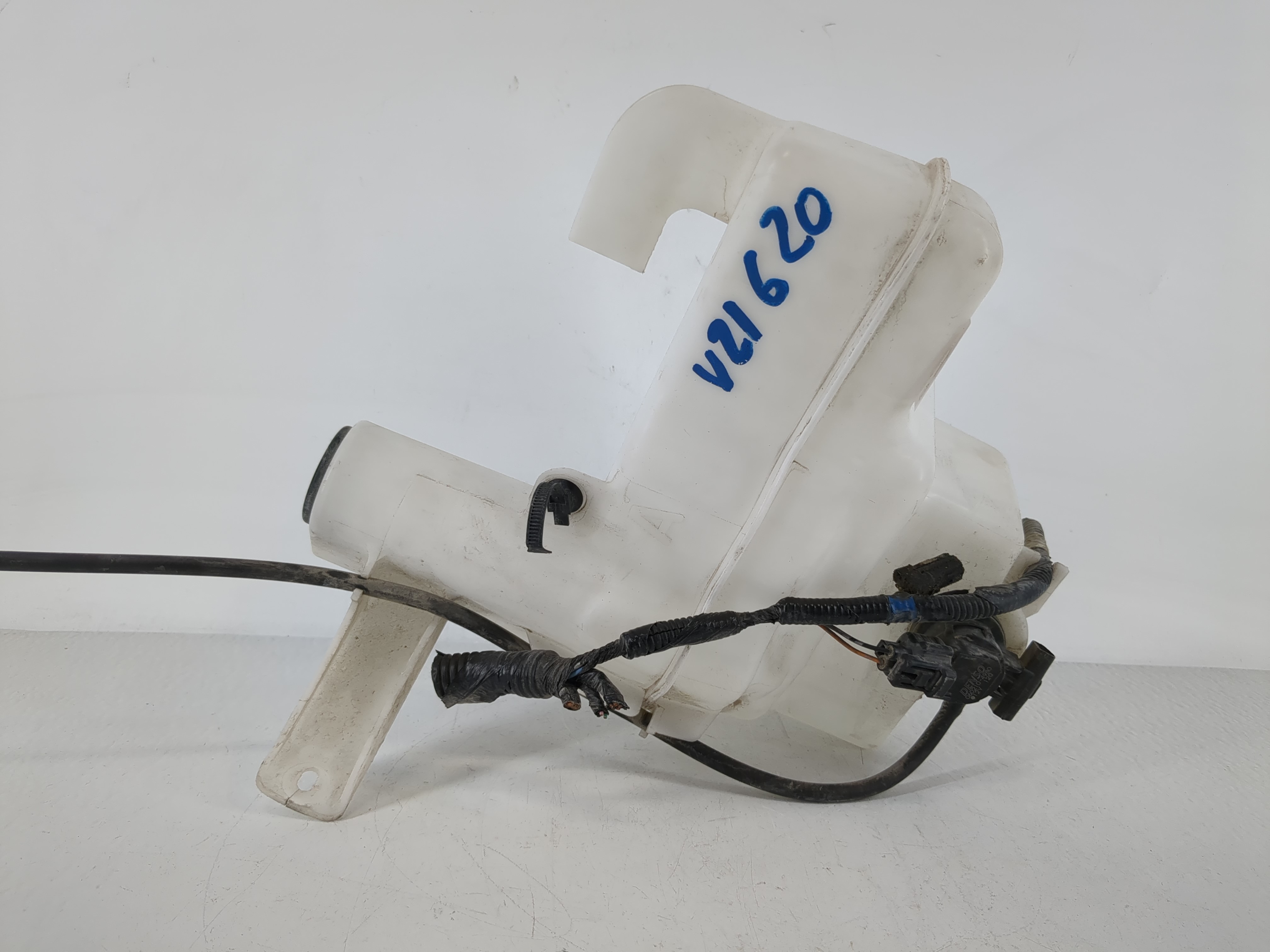 2012-2015 Honda Civic Windshield Washer Fluid Reservoir Bottle Oem 1166198 - Oemusedautoparts1.com