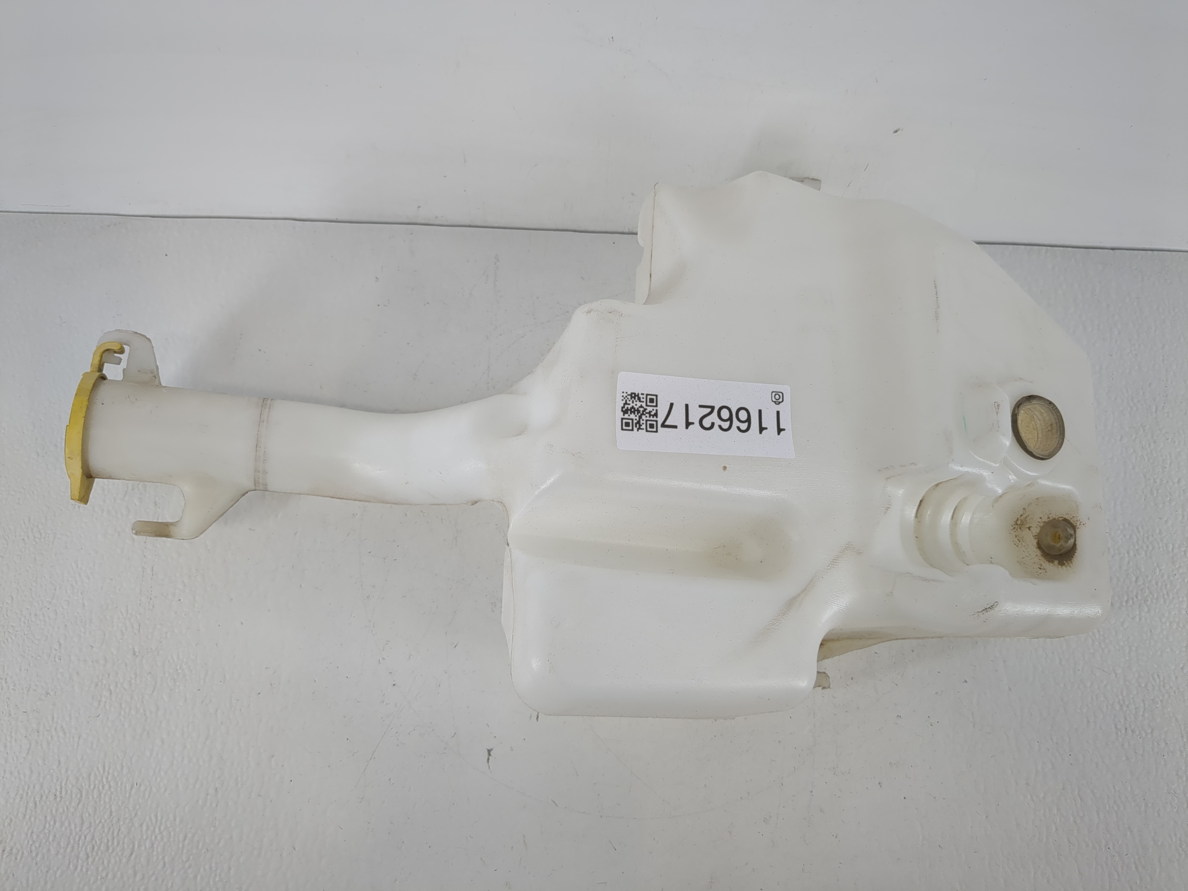 Dodge Caravan Windshield Washer Fluid Reservoir Bottle Oem 1166217 - Oemusedautoparts1.com