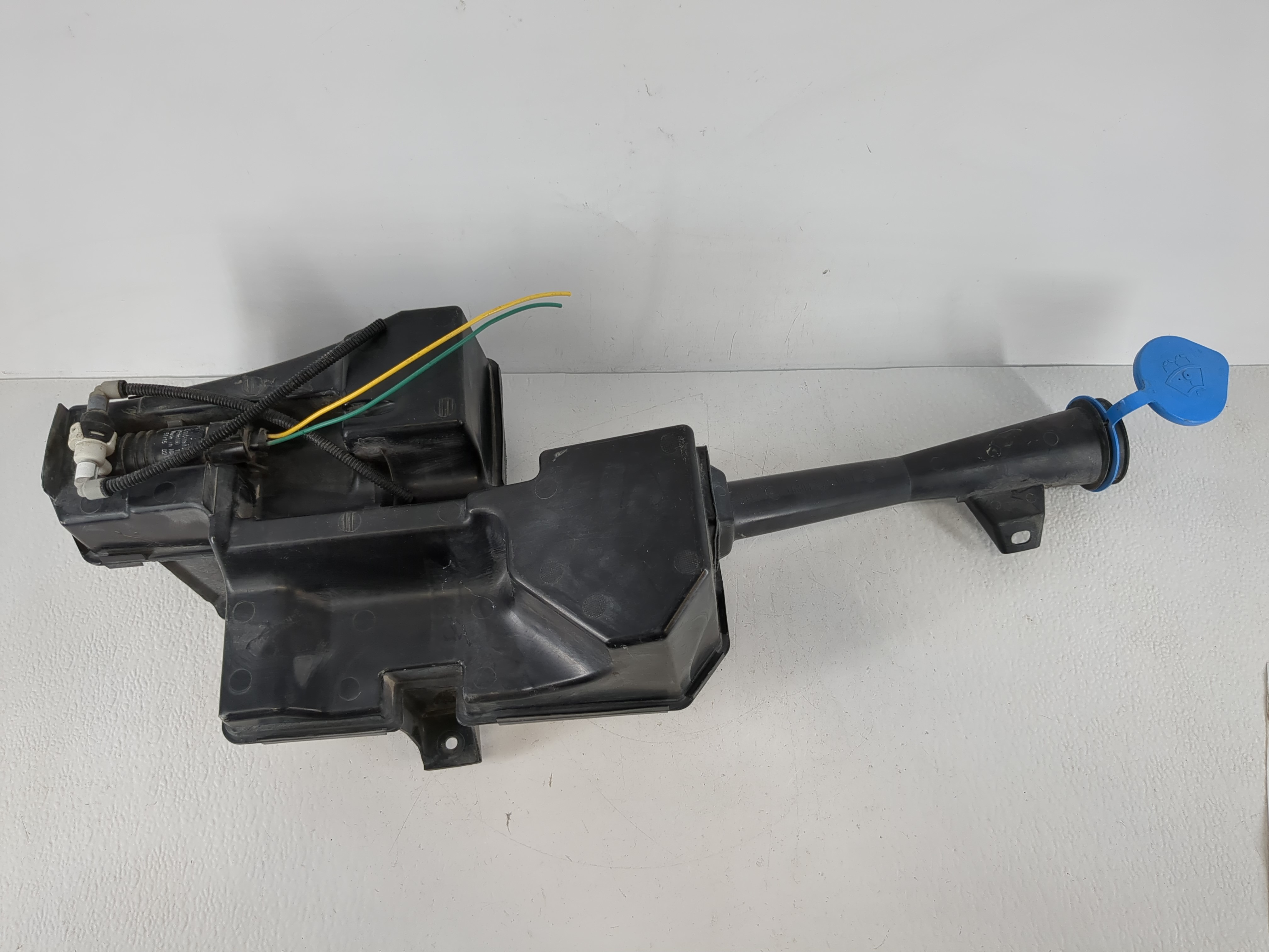 2016-2022 Honda Pilot Windshield Washer Fluid Reservoir Bottle Oem 1166223 - Oemusedautoparts1.com