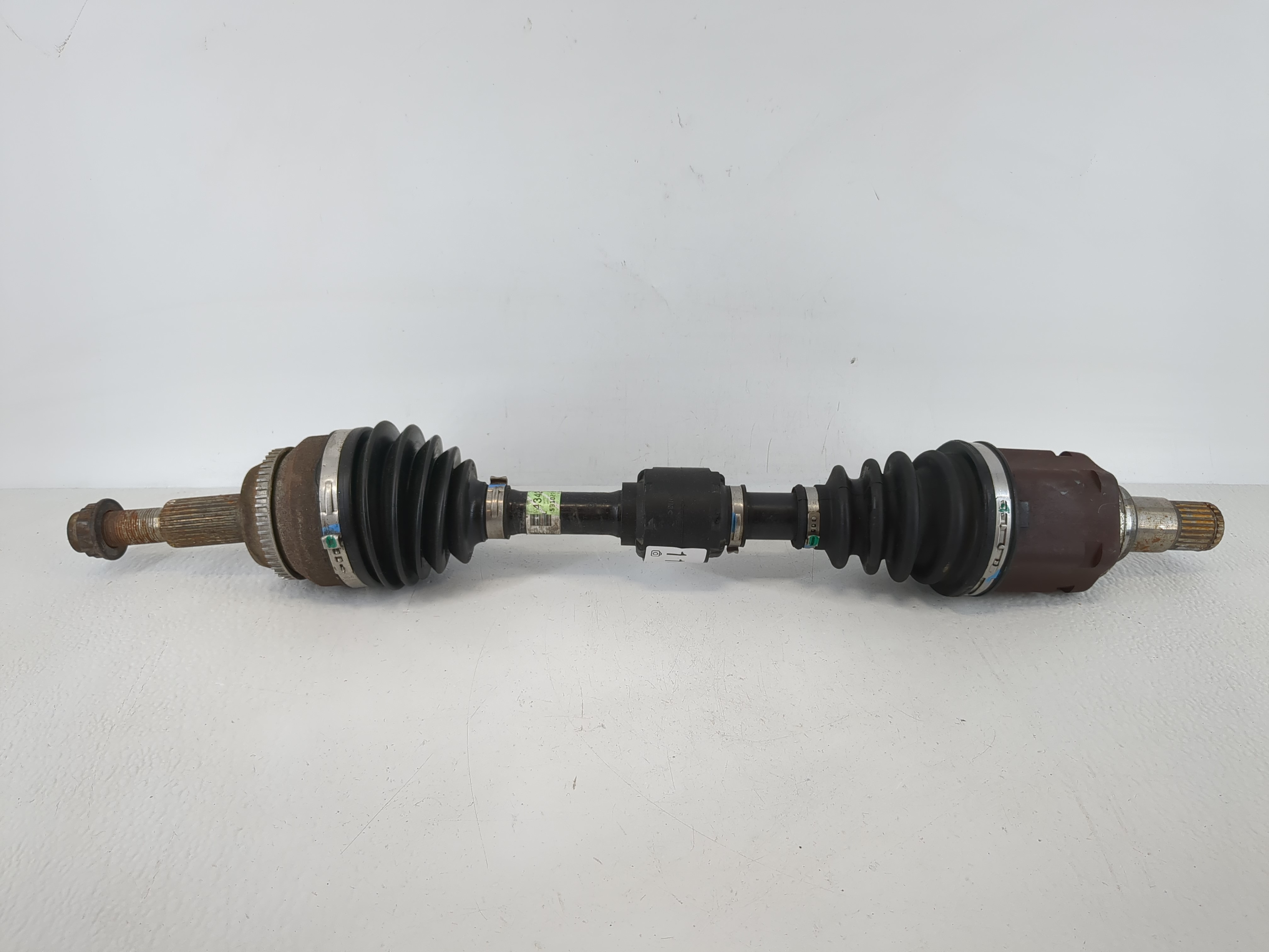 2010-2011 Toyota Camry Axle Shaft Front Driver Cv C/v 1166224 - Oemusedautoparts1.com