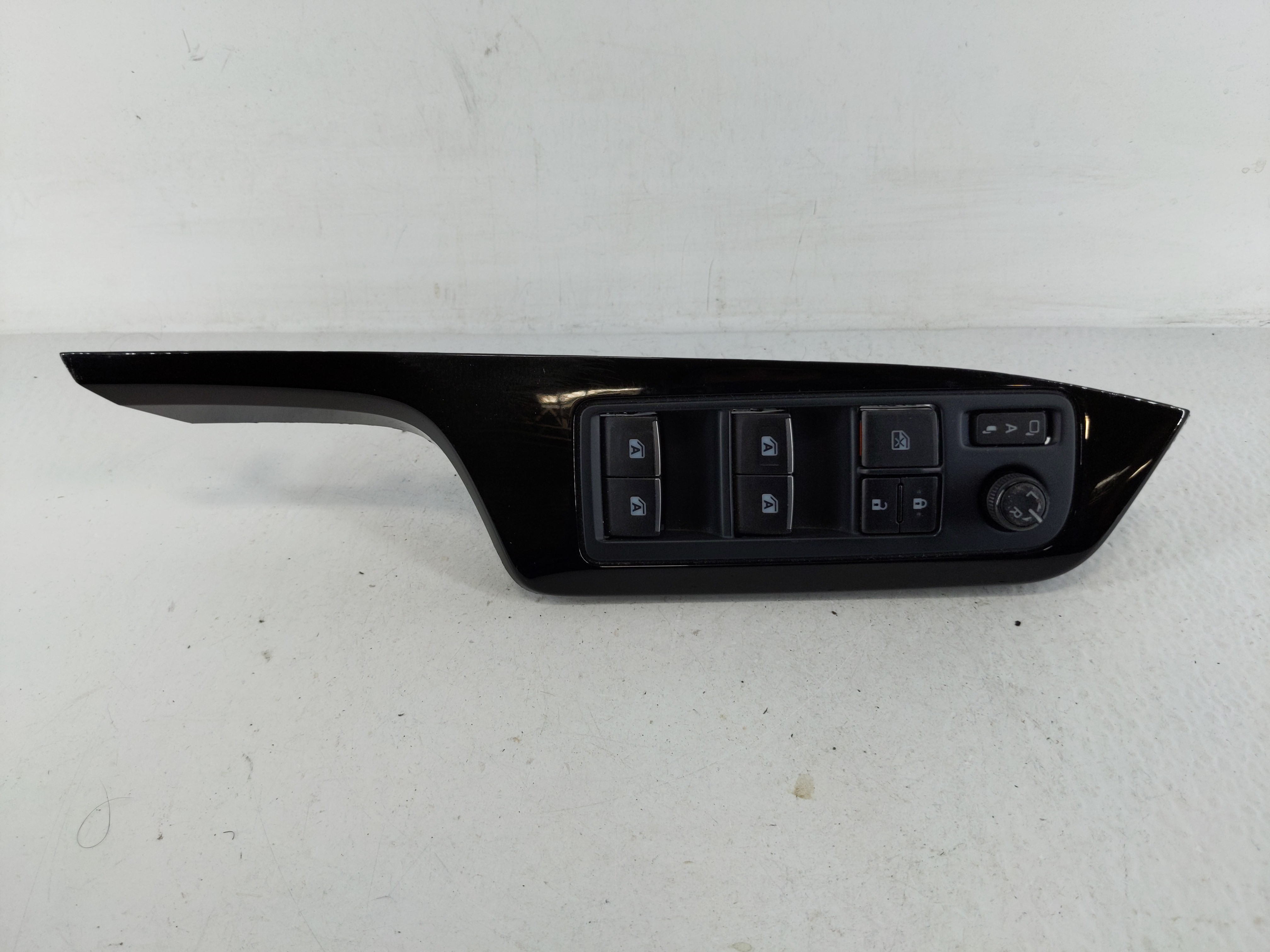 Picture of Chrysler Chrysler R/t Driver Left Door Master Power Window Switch 1166267
