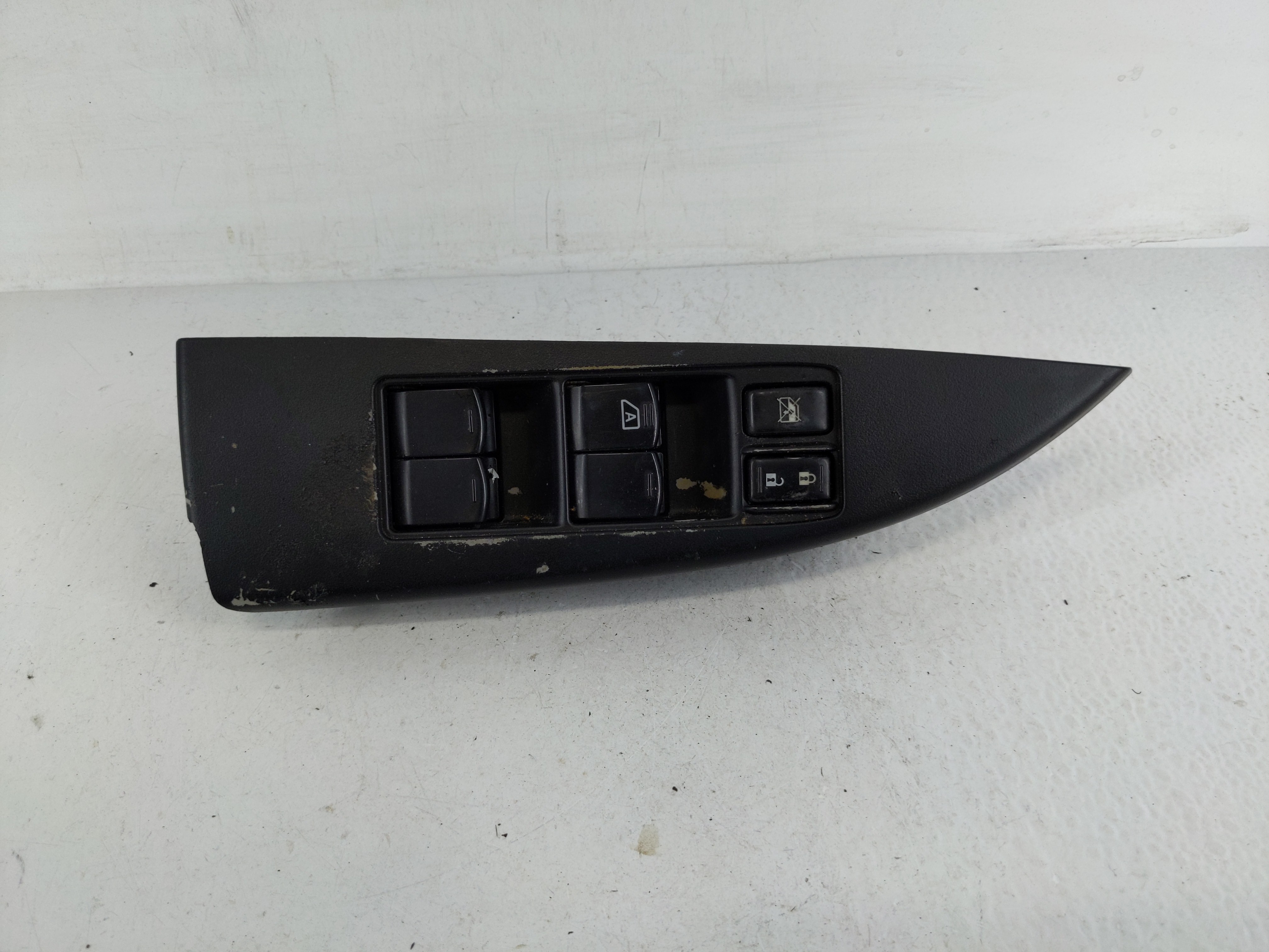2010-2012 Subaru Legacy Driver Left Door Master Power Window Switch 1166275 - Oemusedautoparts1.com