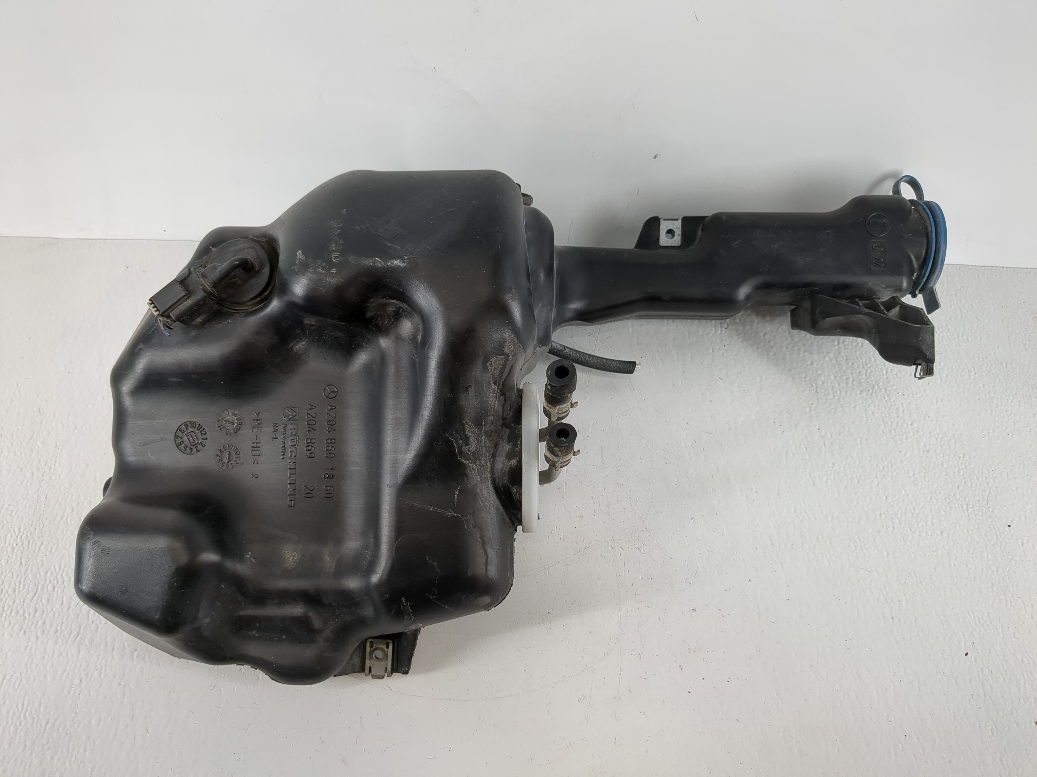 2010 Mercedes-benz C250 Windshield Washer Fluid Reservoir Bottle Oem 1166294 - Oemusedautoparts1.com