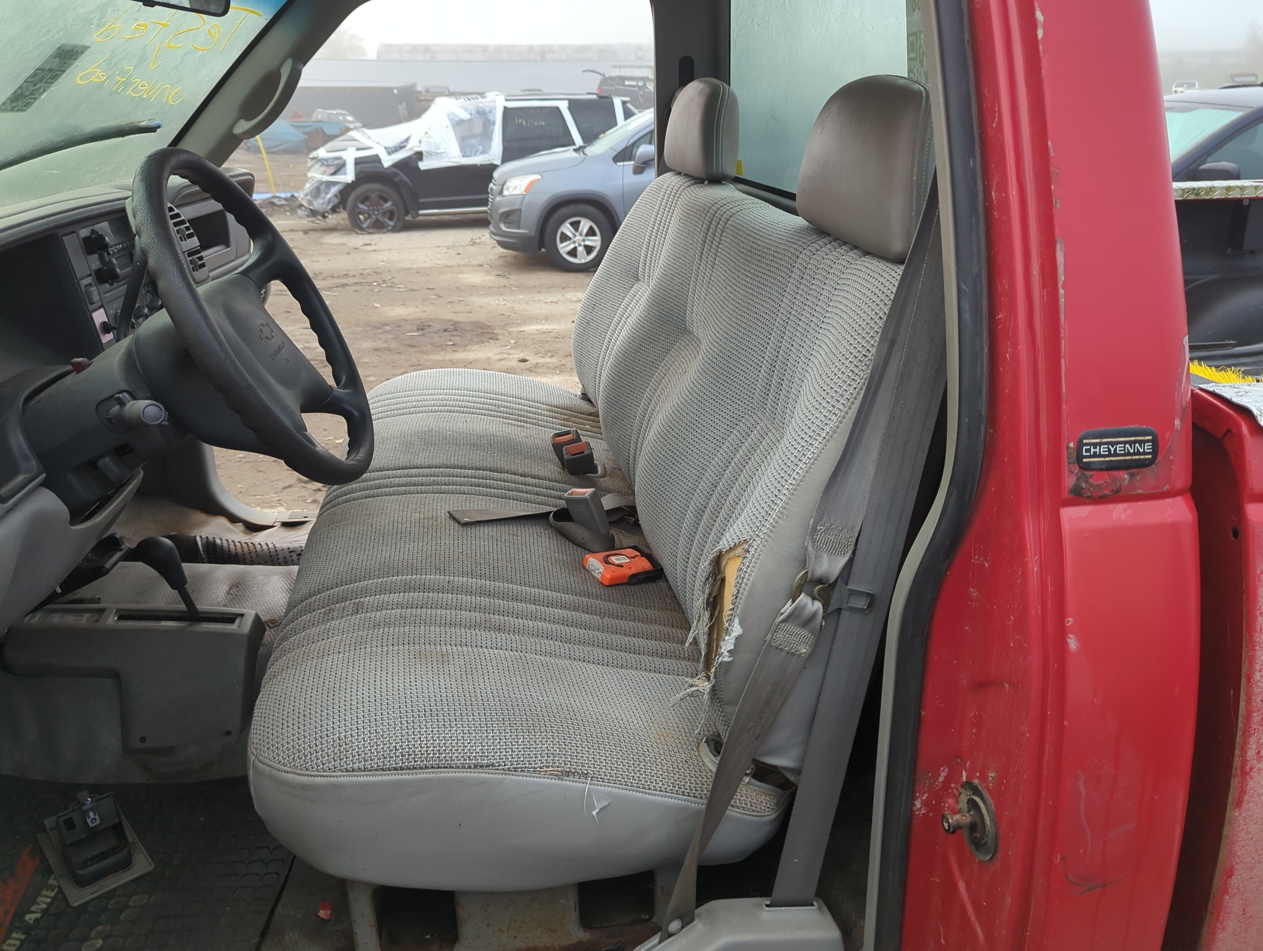 Picture of 1998 Chevrolet K3500 Driver Front Seat Oem 1166370
