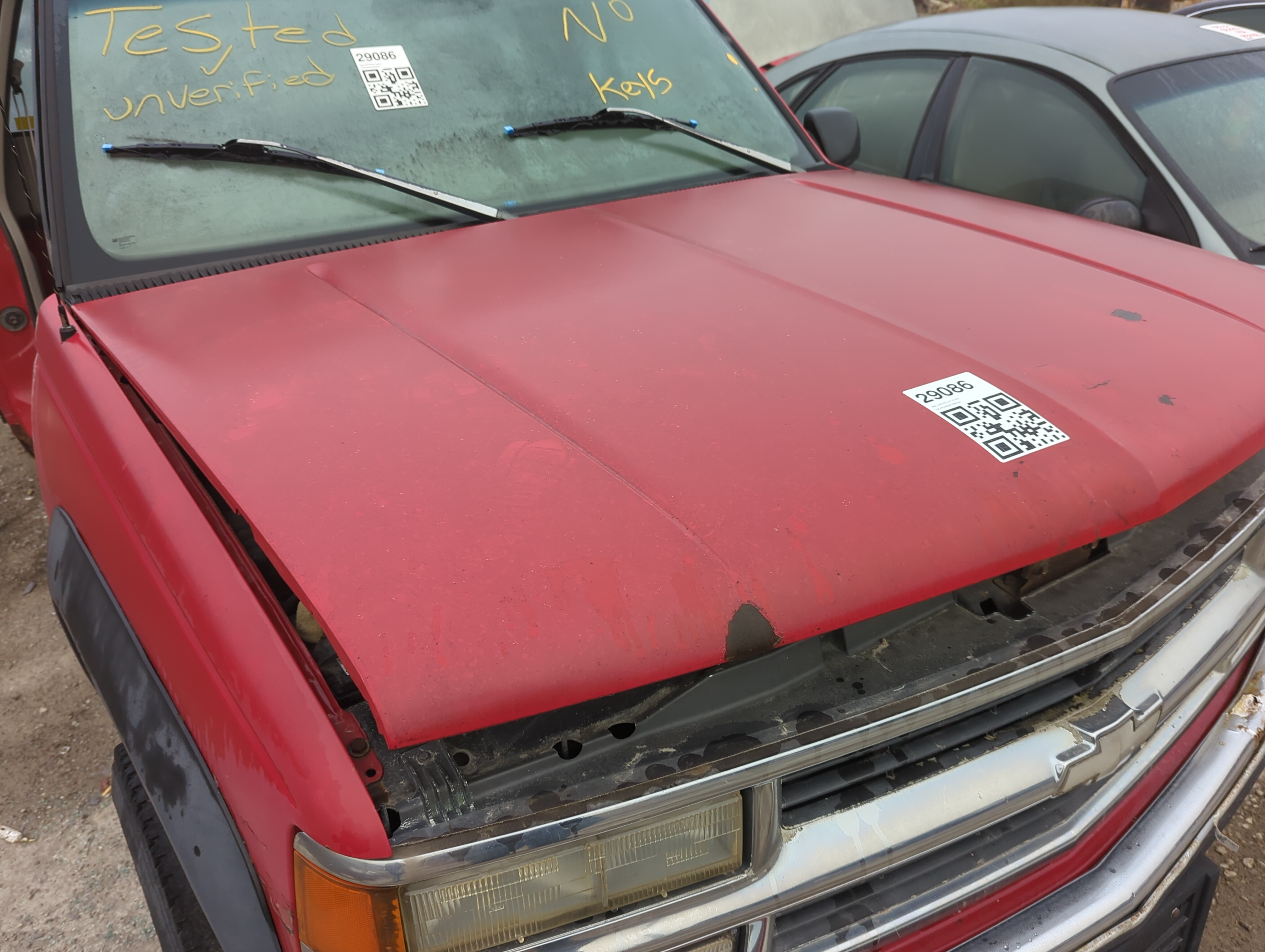 1998 Chevrolet K3500 Hood Oem 1166378 - Oemusedautoparts1.com