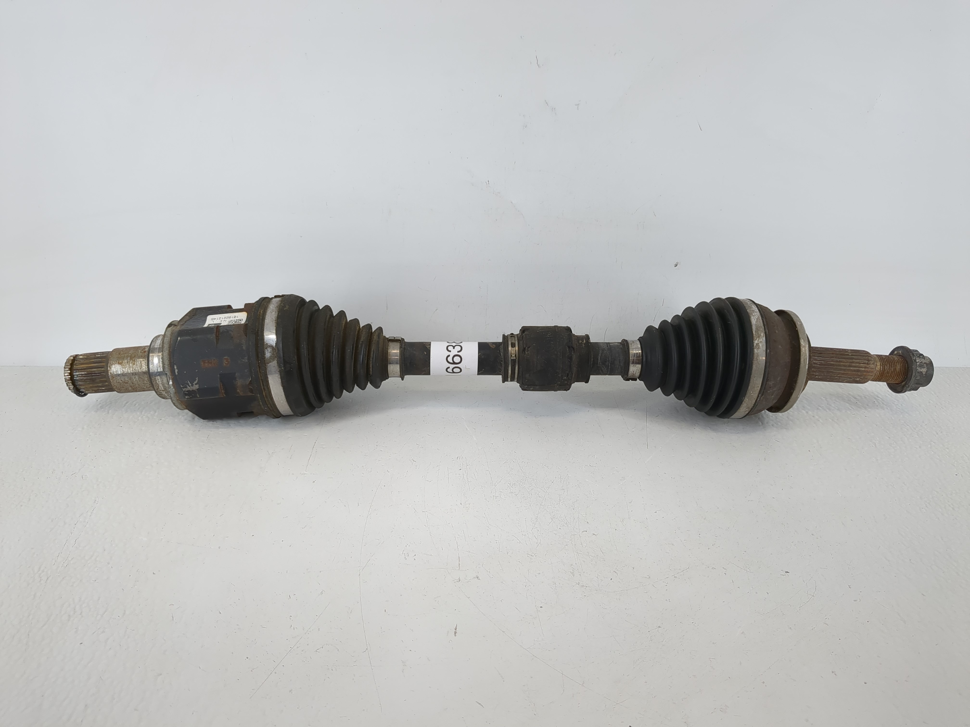 2010-2015 Toyota Prius Axle Shaft Front Driver Cv C/v 1166381 - Oemusedautoparts1.com