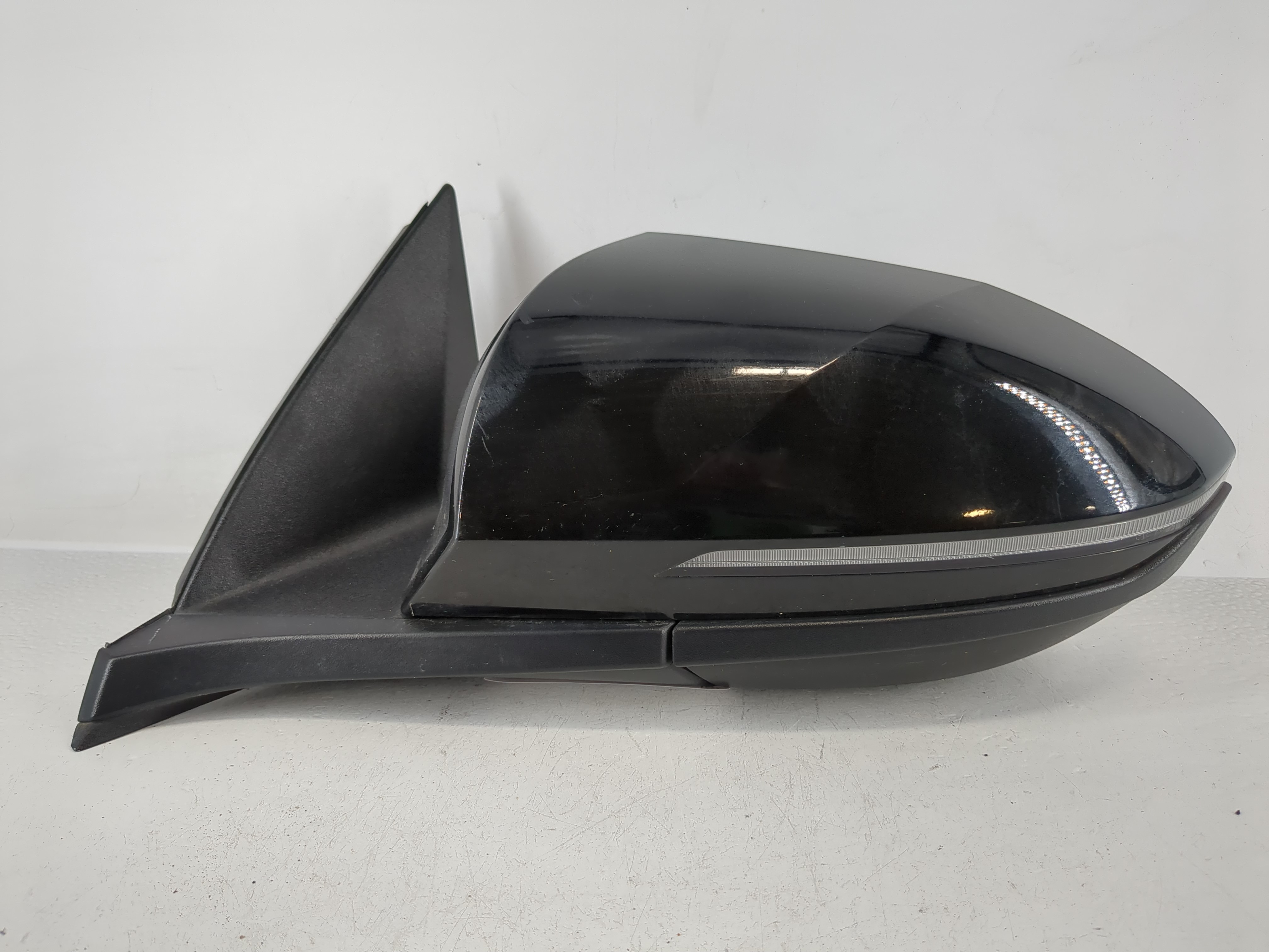 Picture of 2022 Hyundai Santa Cruz Driver Left Side View Power Door Mirror Black 1166394