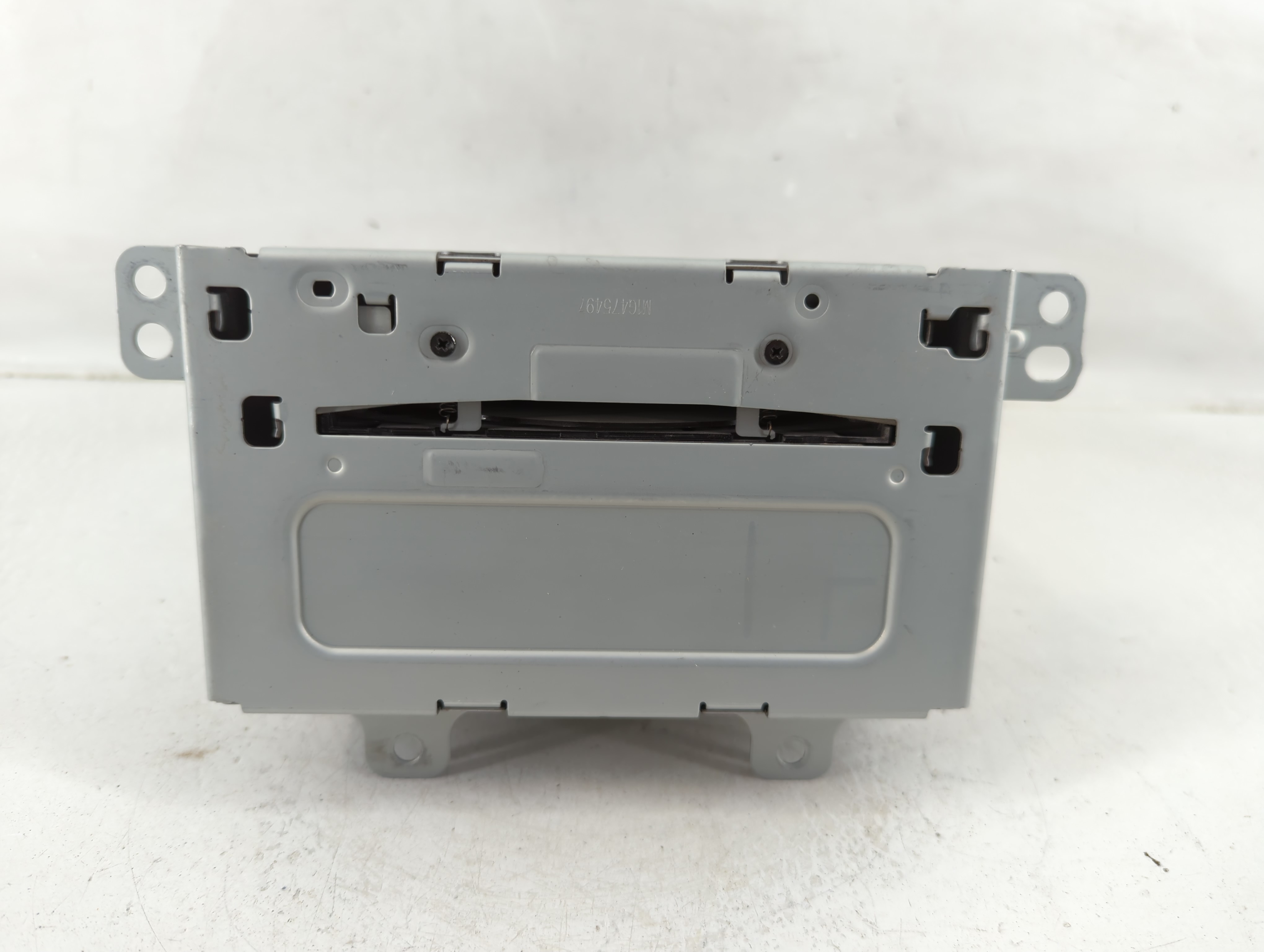 2011-2012 Chevrolet Cruze Am Fm Cd Player Radio Receiver 1166410 - Oemusedautoparts1.com