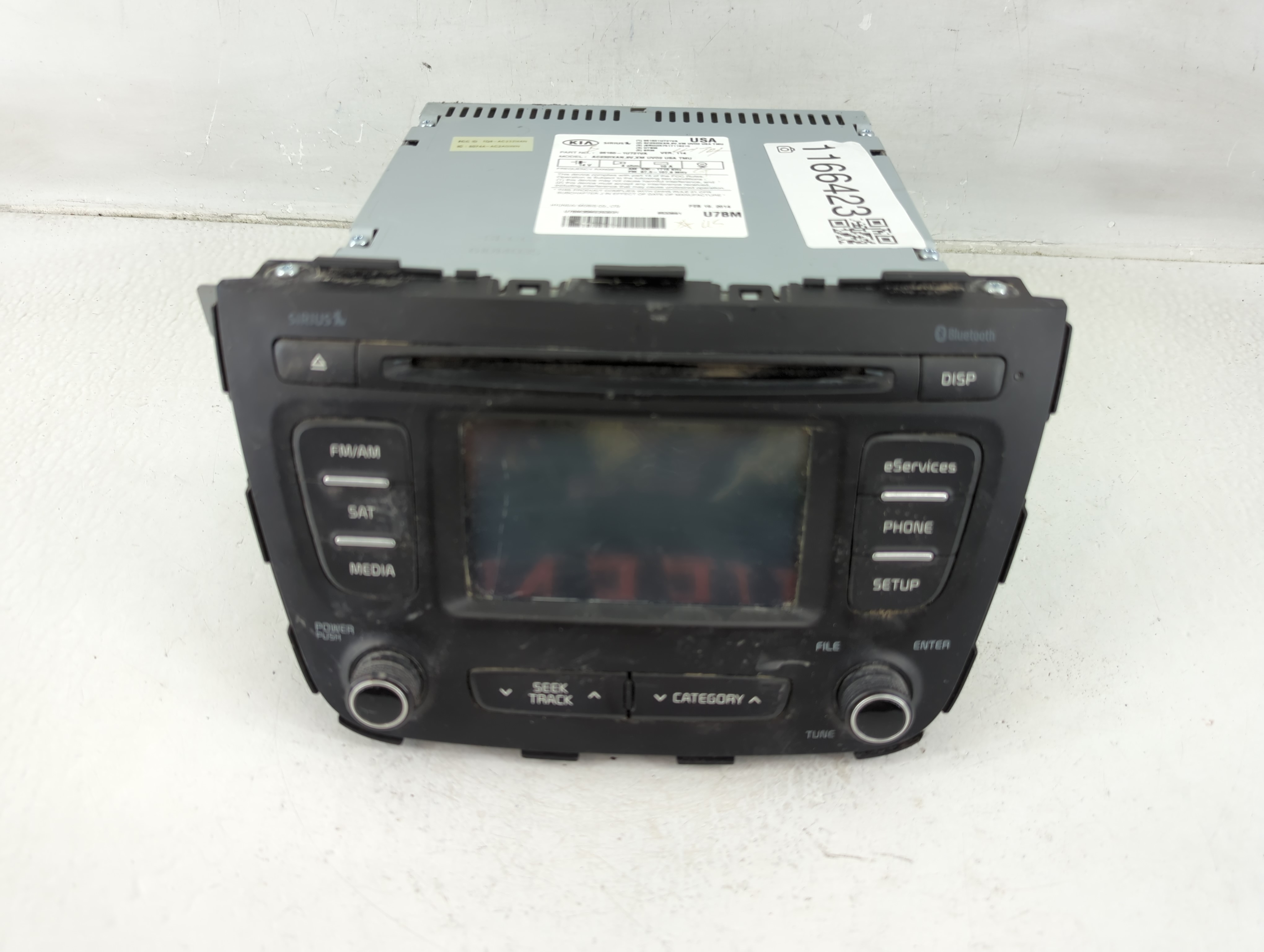 2015-2015 Kia Sorento Am Fm Cd Player Radio Receiver 1166423 - Oemusedautoparts1.com