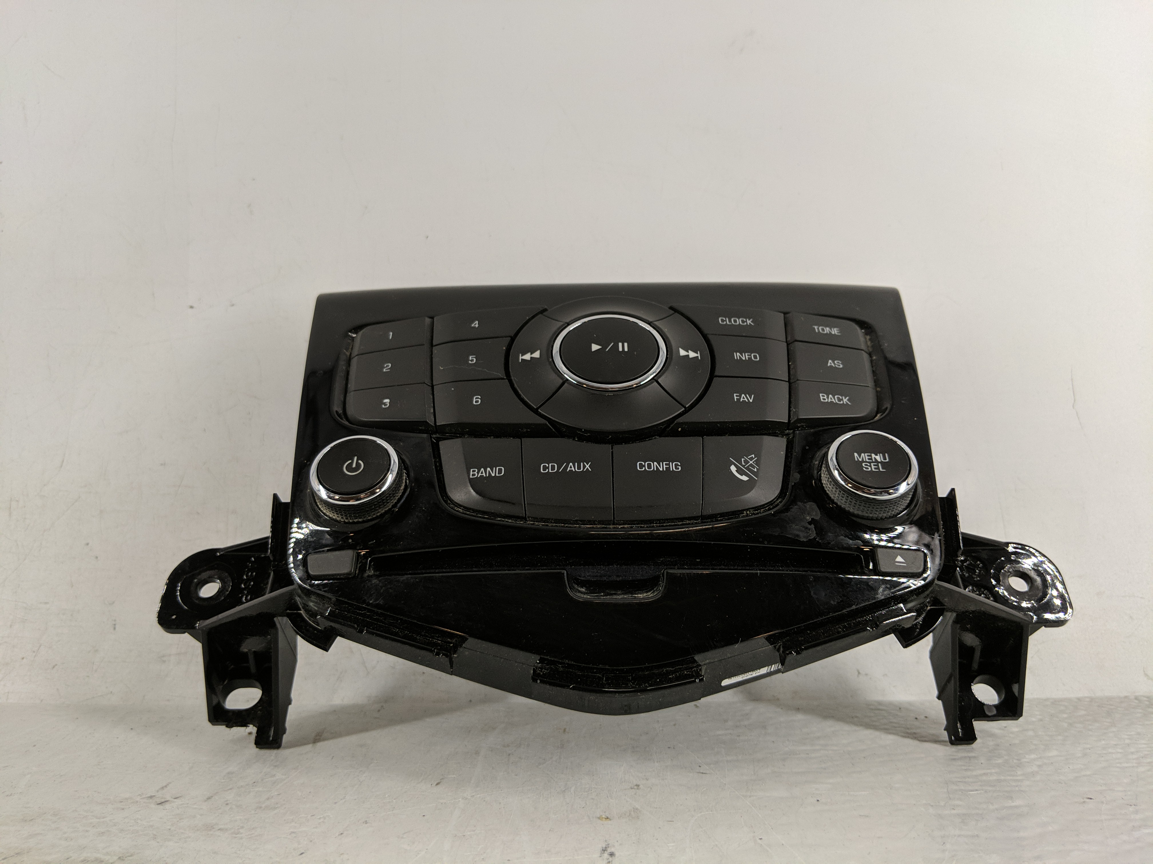 2011-2016 Chevrolet Cruze Radio Control Panel 1166442 - Oemusedautoparts1.com