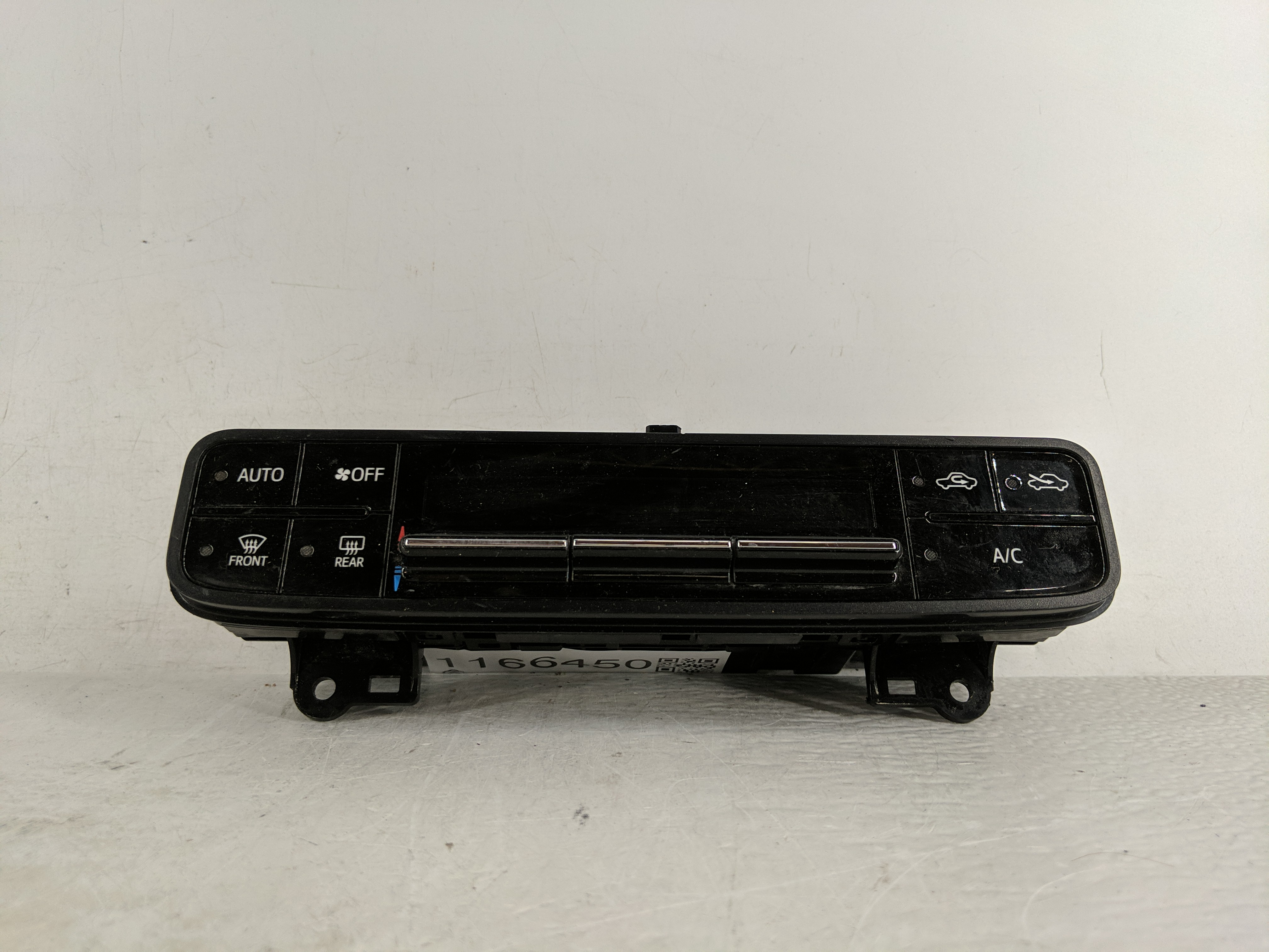 Picture of 2017-2019 Toyota Corolla Ac Heater Climate Control 75k114 1166450