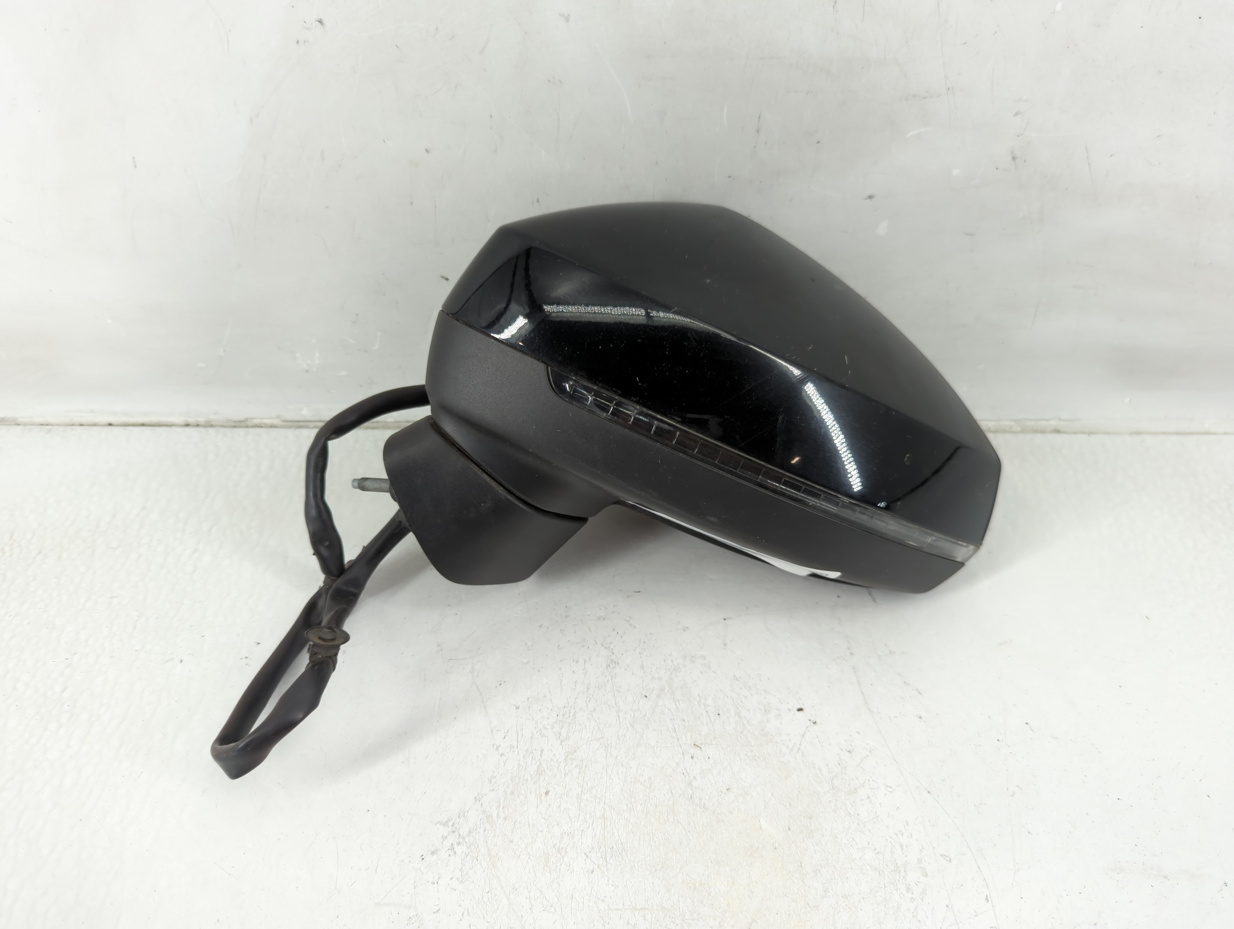 Picture of 2015-2018 Audi A3 Driver Left Side View Power Door Mirror Black 1166463