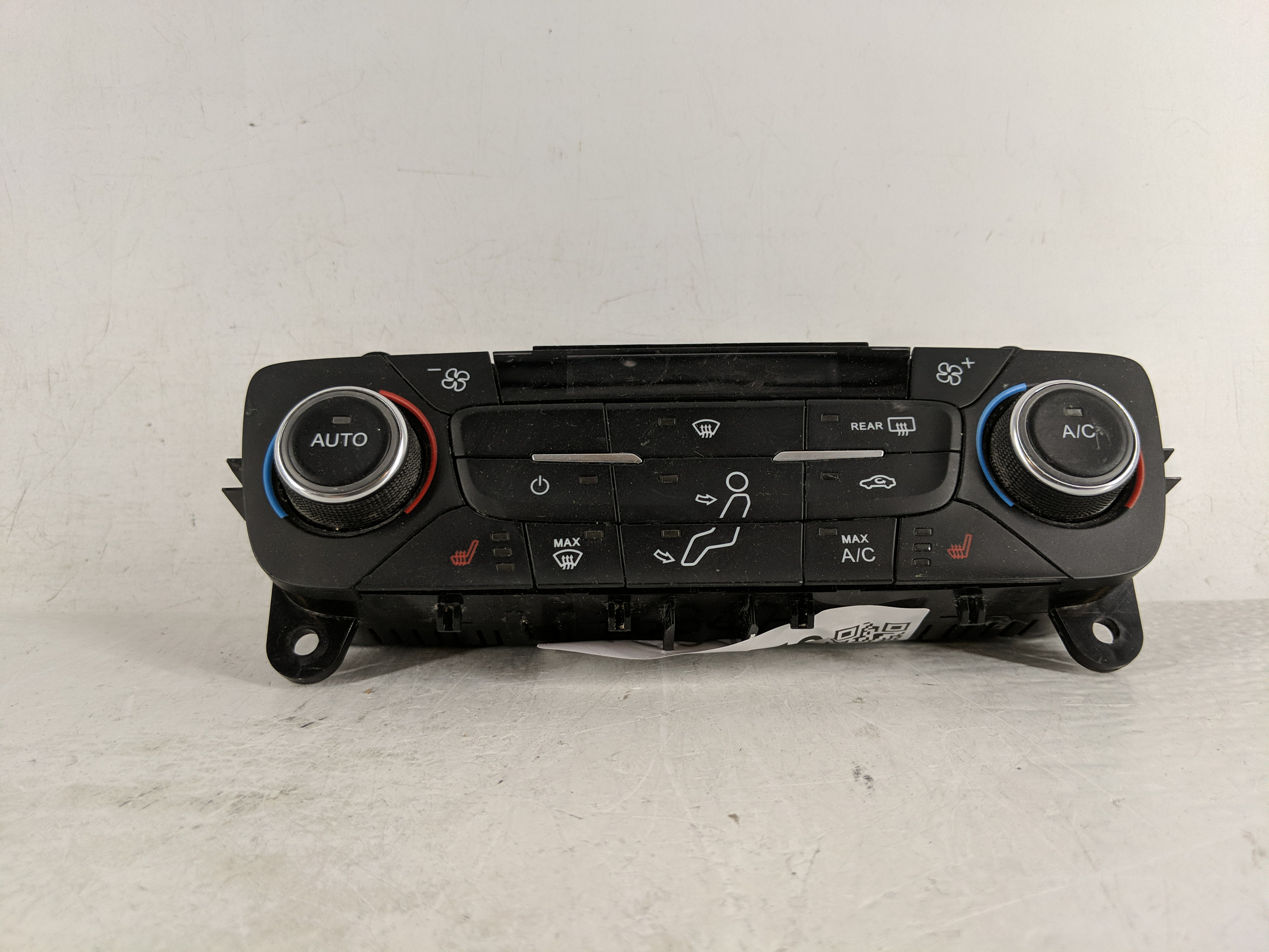 Picture of 2017-2019 Ford Escape Ac Heater Climate Control Gj5t-18c612-ce 1166470