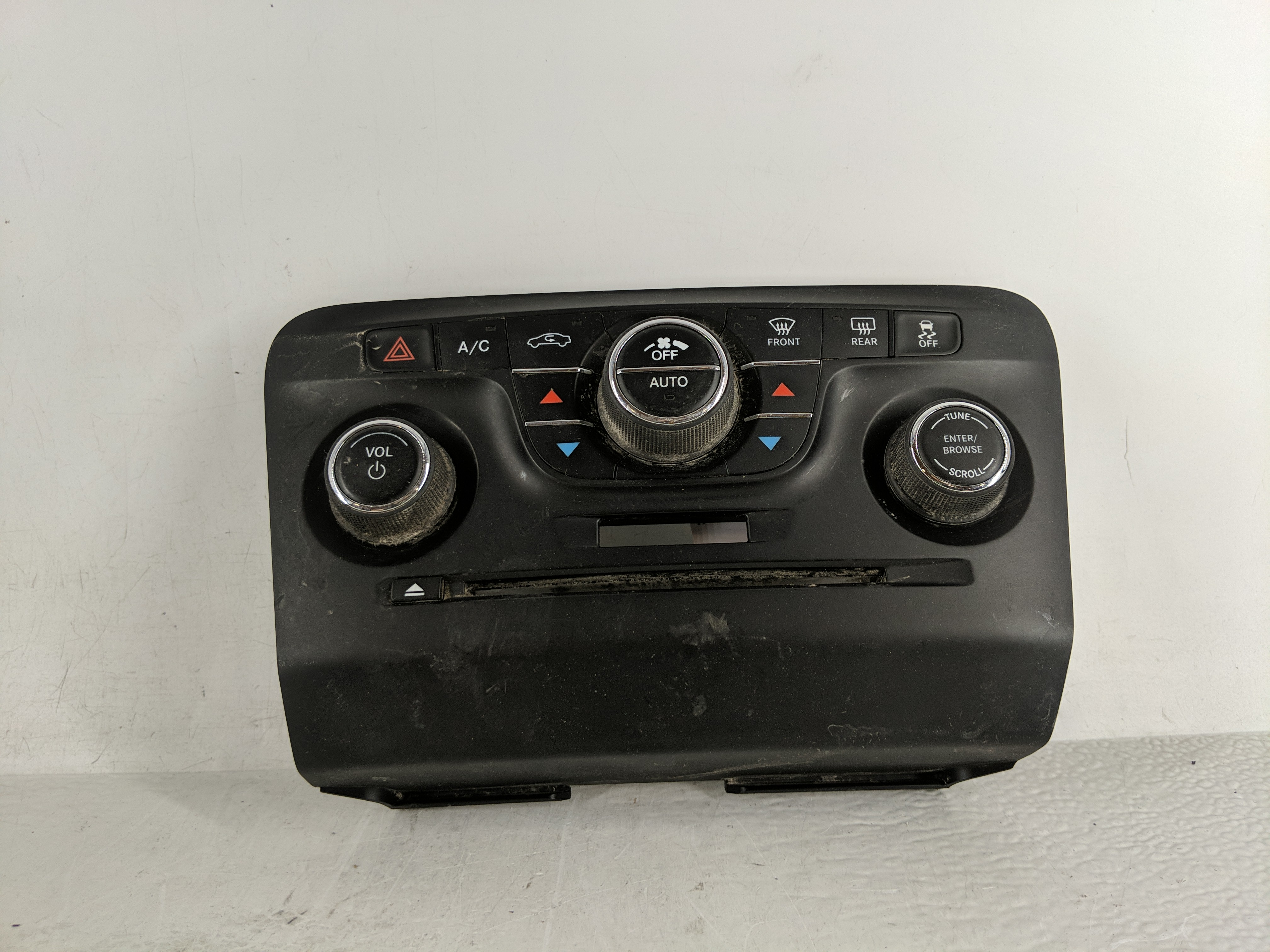 Picture of 2011-2014 Dodge Charger Ac Heater Climate Control 1qh12dx9ae 1166497