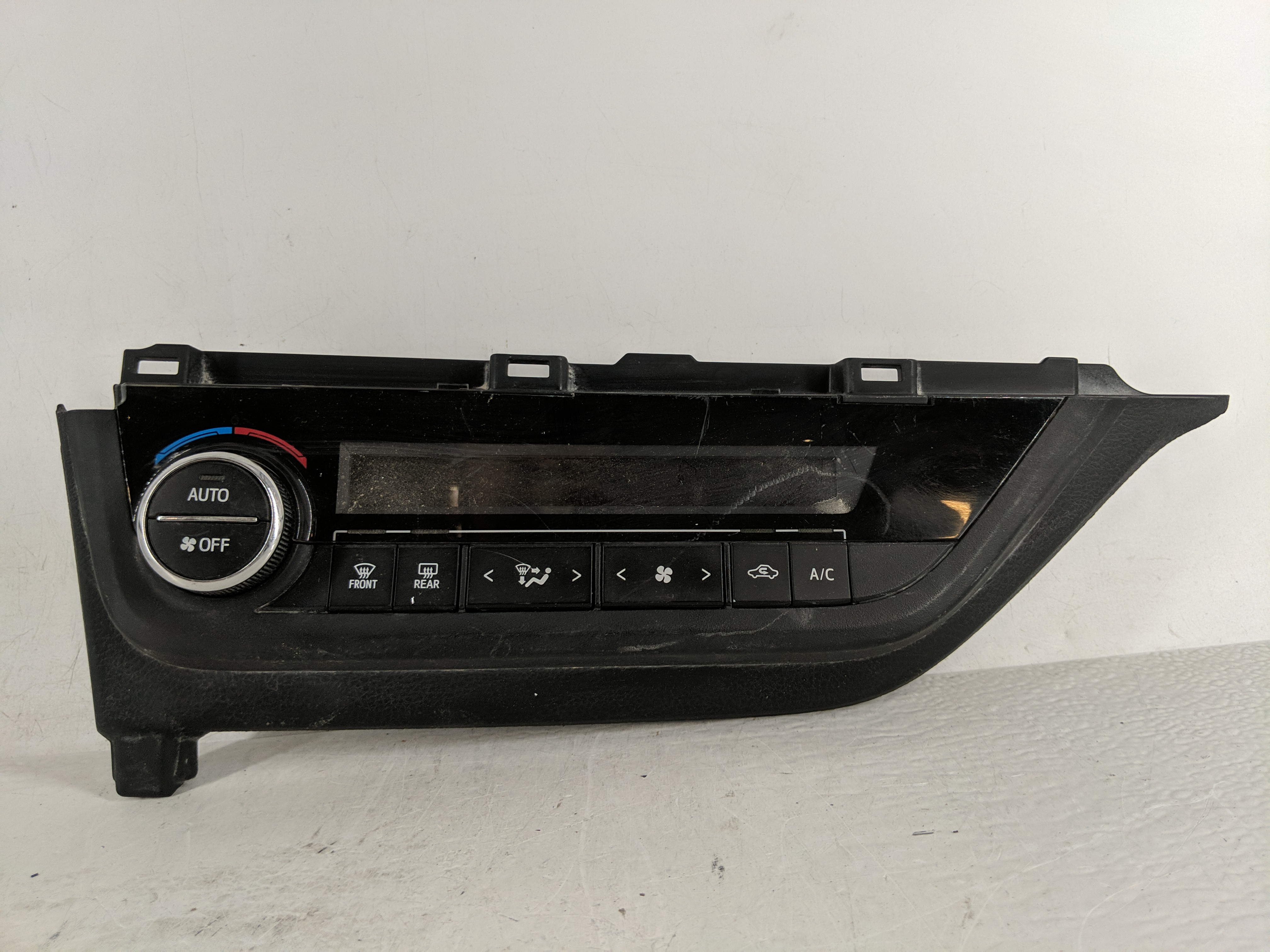 Picture of 2014-2016 Toyota Corolla Ac Heater Roof Climate Control 75f832 1166503