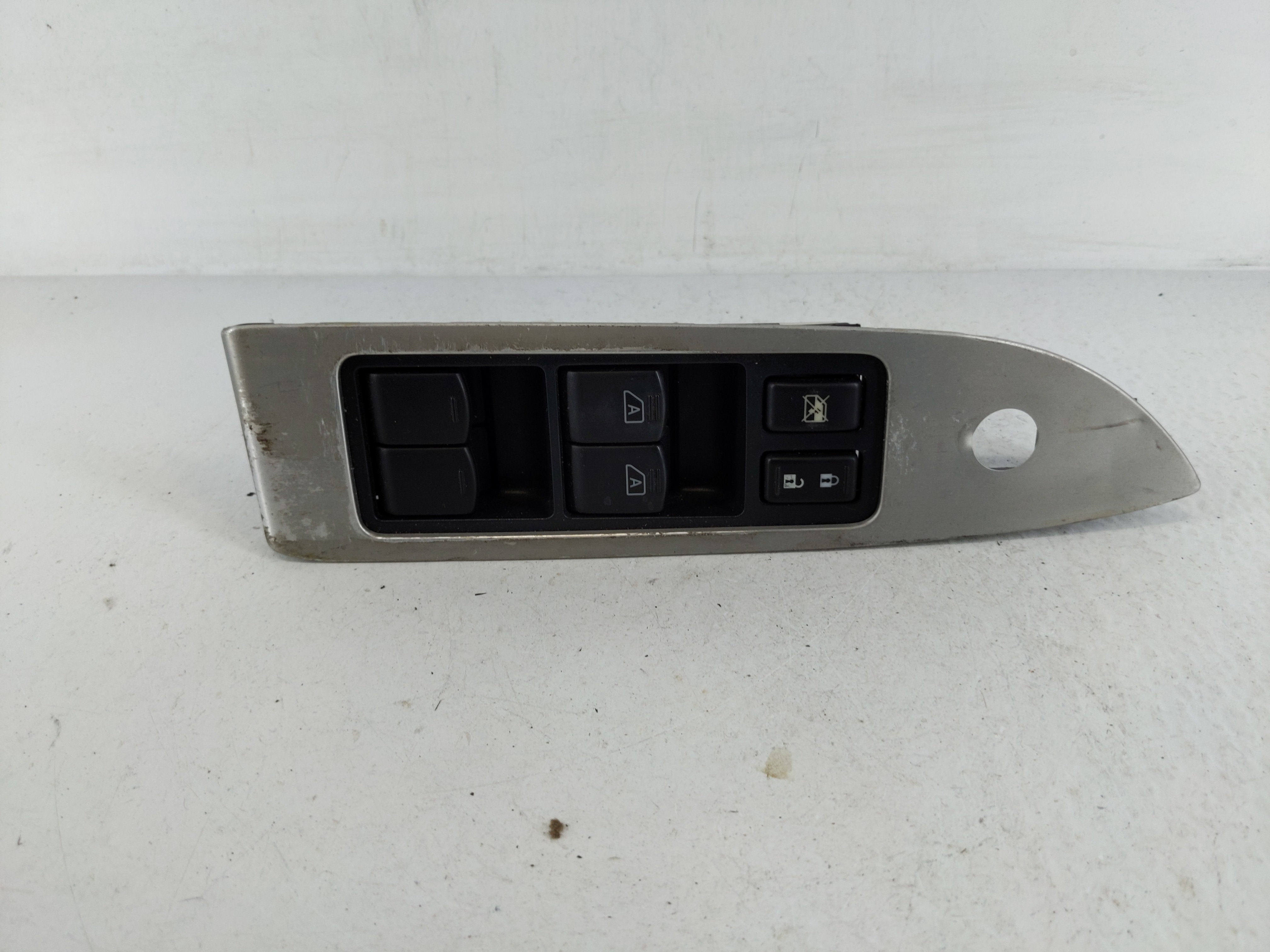 2009-2014 Nissan Murano Driver Left Door Master Power Window Switch 1166518 - Oemusedautoparts1.com